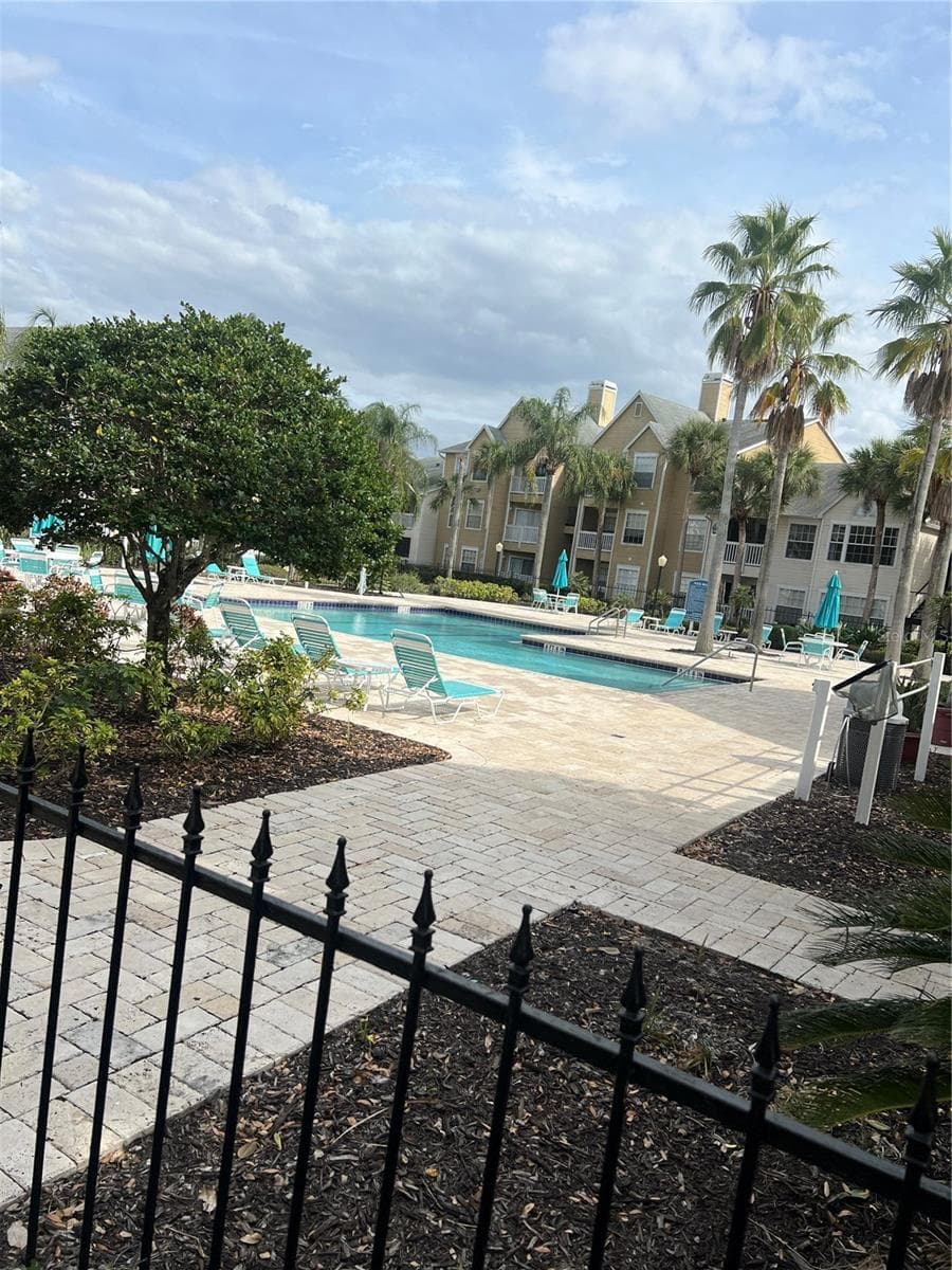 Condominium at 1055 S HIAWASSEE RD #2014, ORLANDO, photo 15 of 17