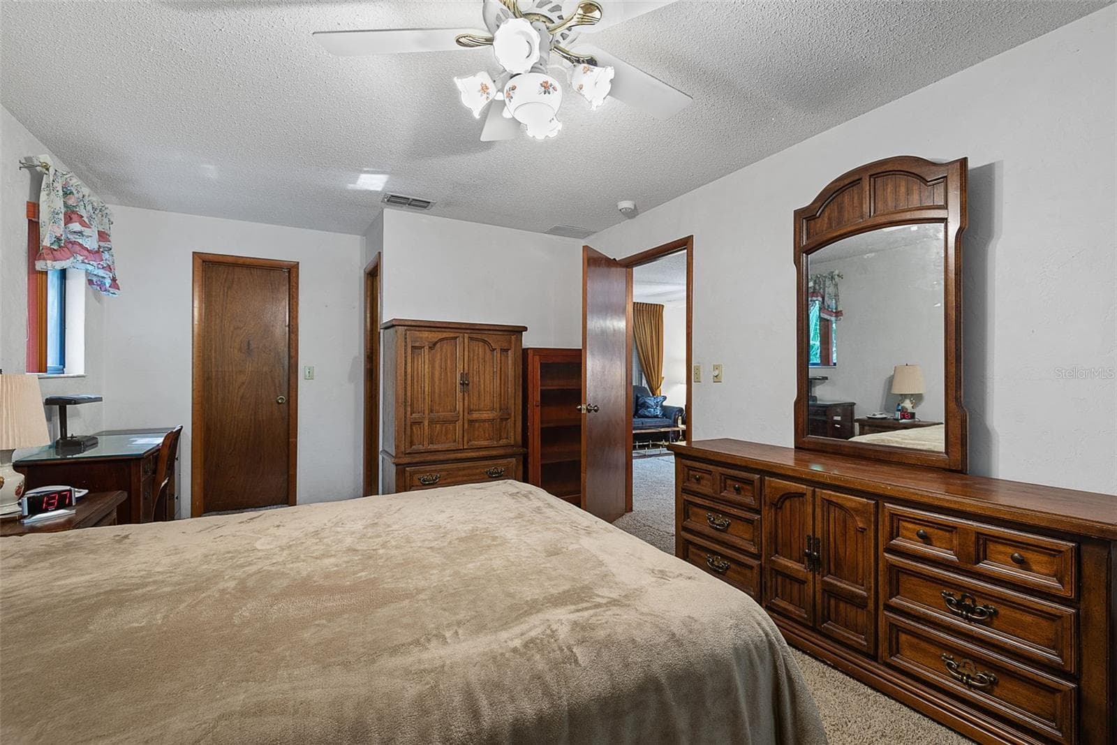 Single Family Residence at 75 TIMBERLAKE LN, ORMOND BEACH, photo 24 of 46