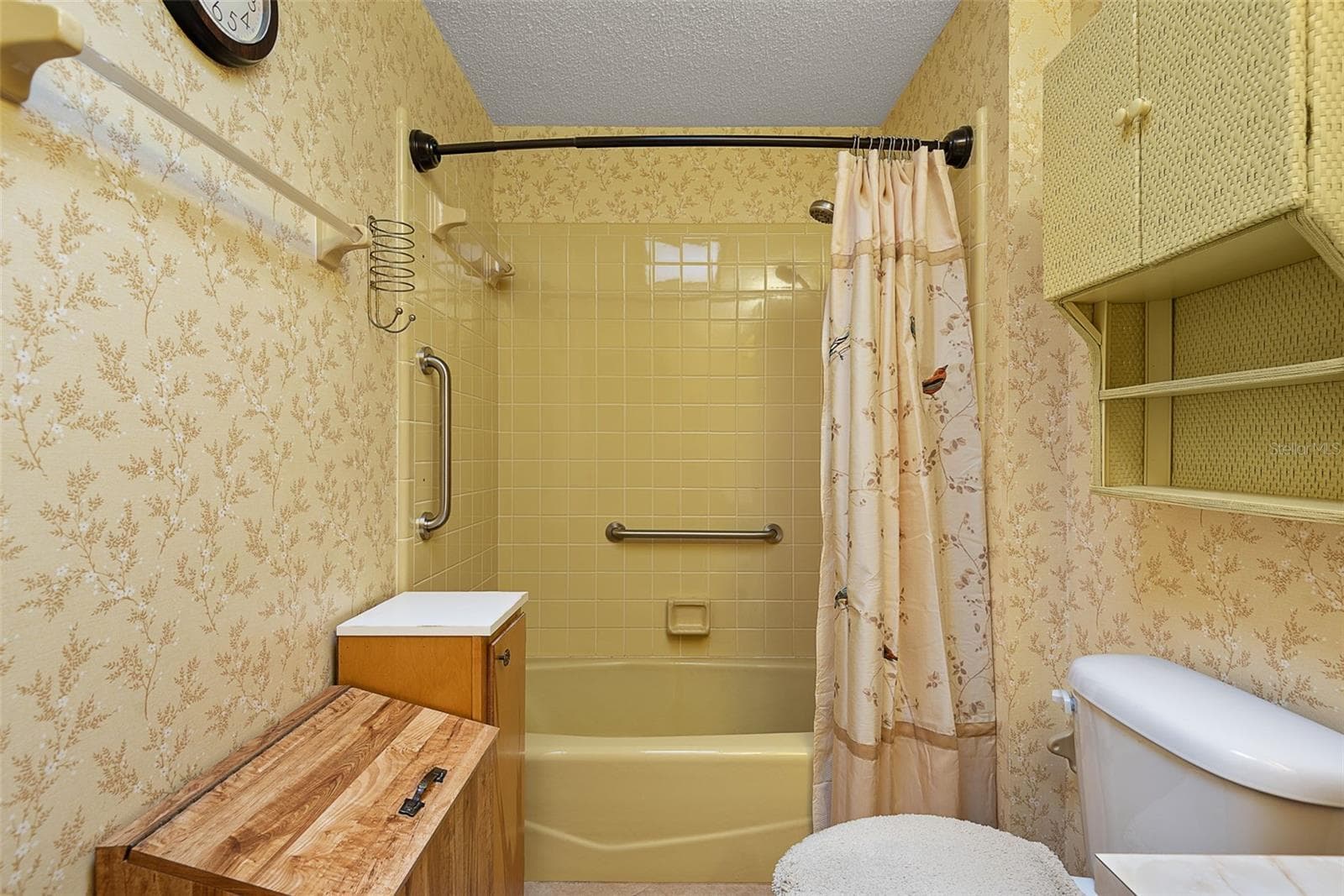 Single Family Residence at 75 TIMBERLAKE LN, ORMOND BEACH, photo 26 of 46