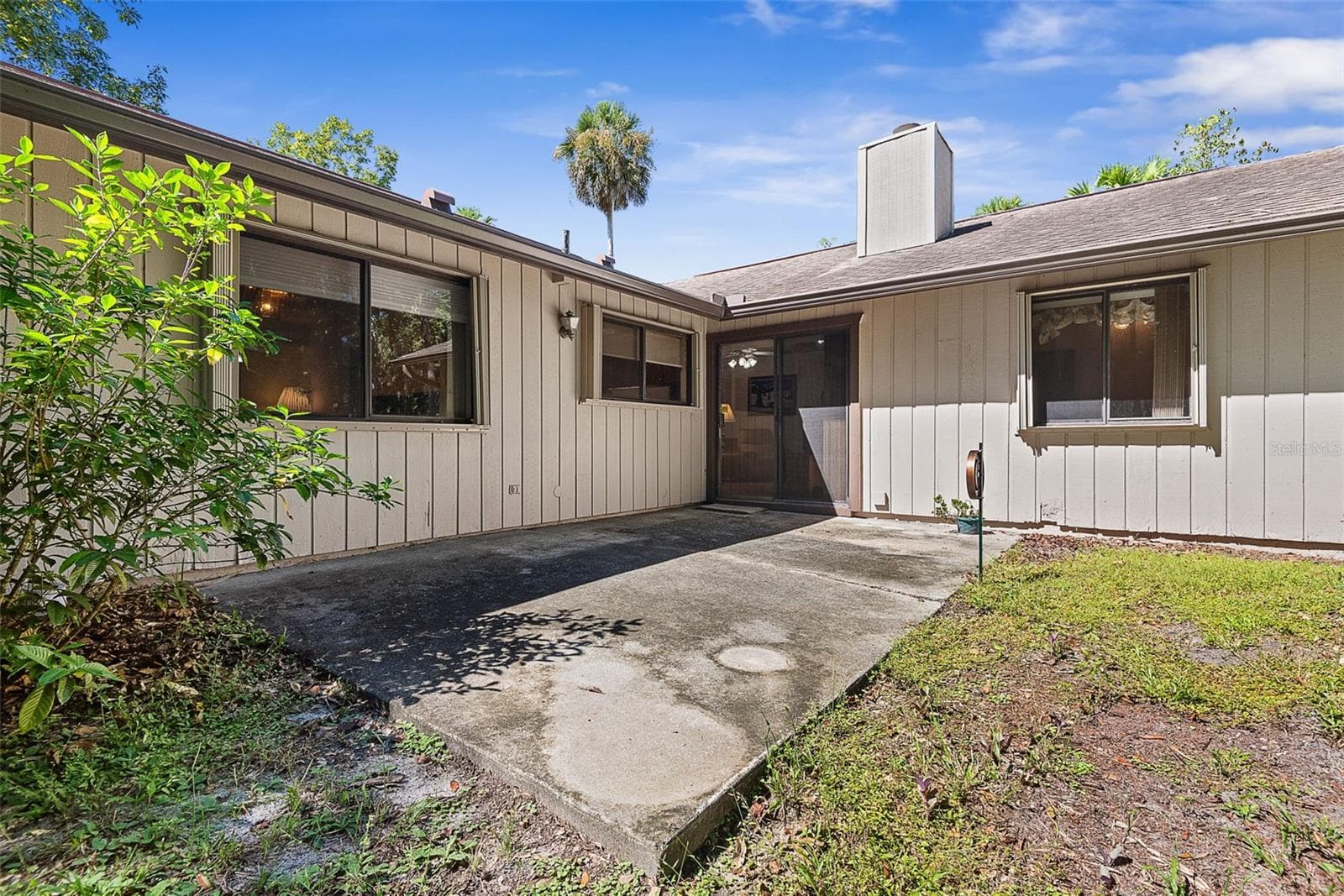 Single Family Residence at 75 TIMBERLAKE LN, ORMOND BEACH, photo 37 of 46