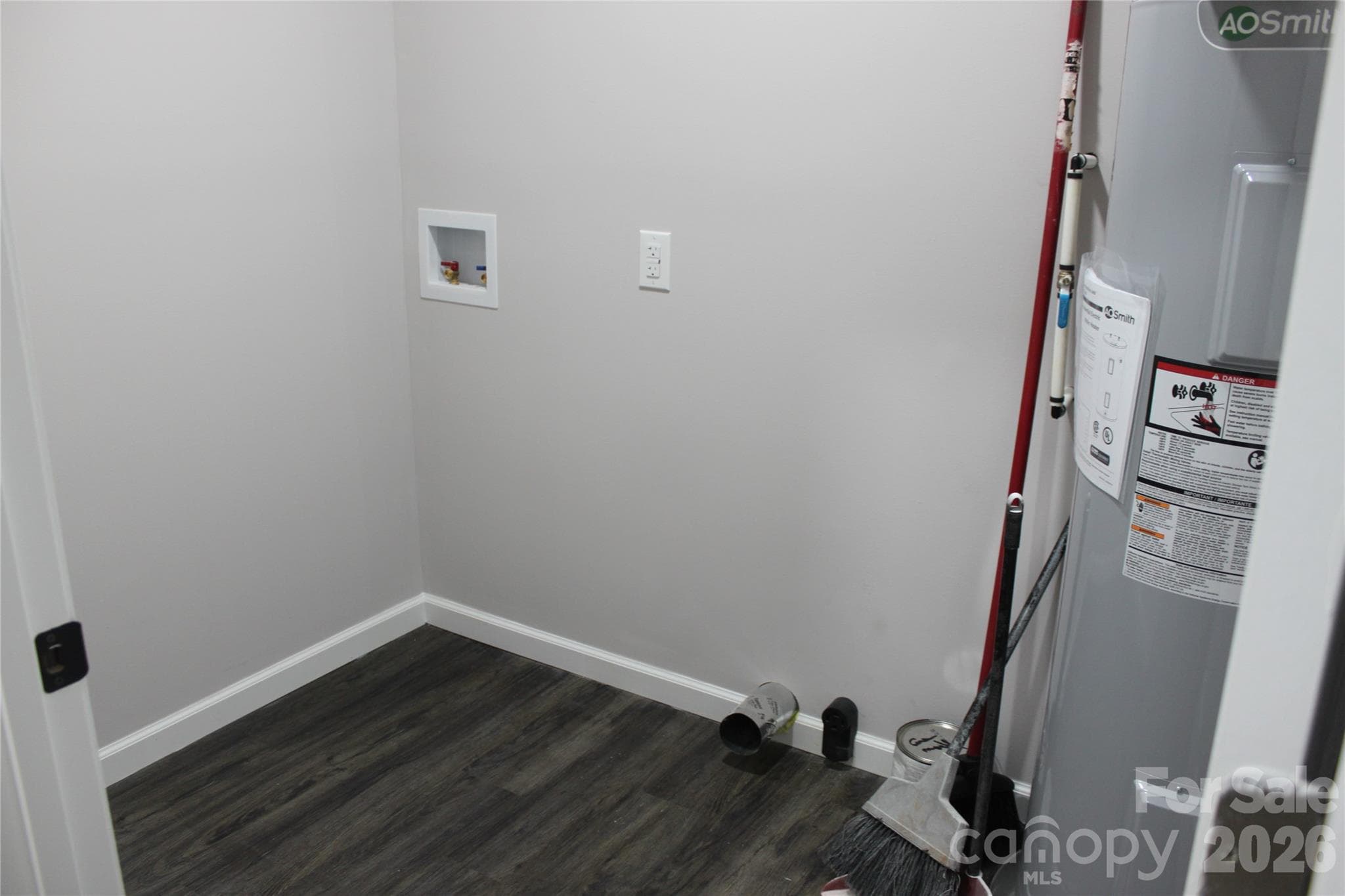 Single Family Residence at 194 Crescent Drive, Forest City, photo 21 of 45