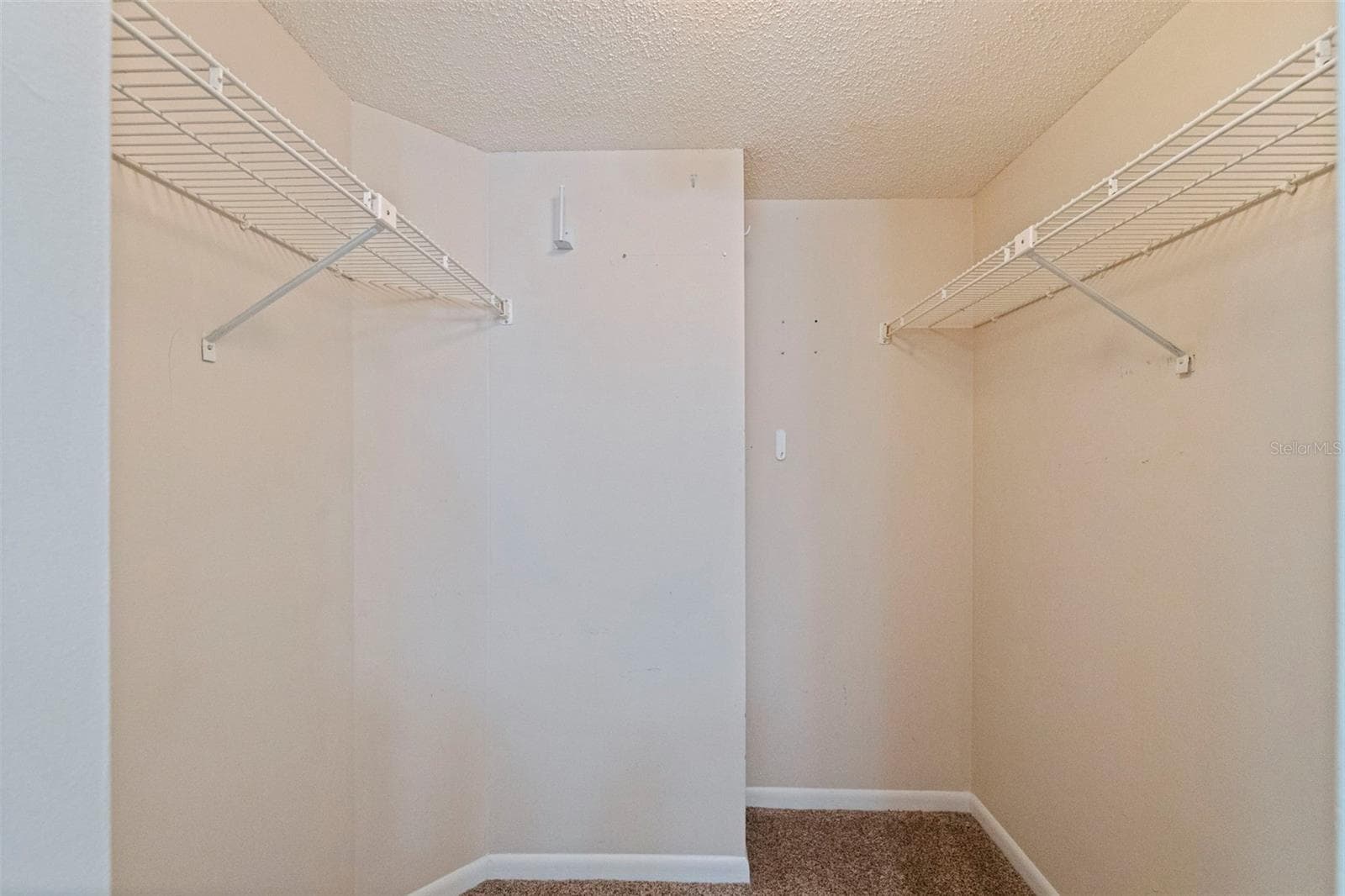 Condominium at 6210 SUN BLVD #408, ST PETERSBURG, photo 15 of 21