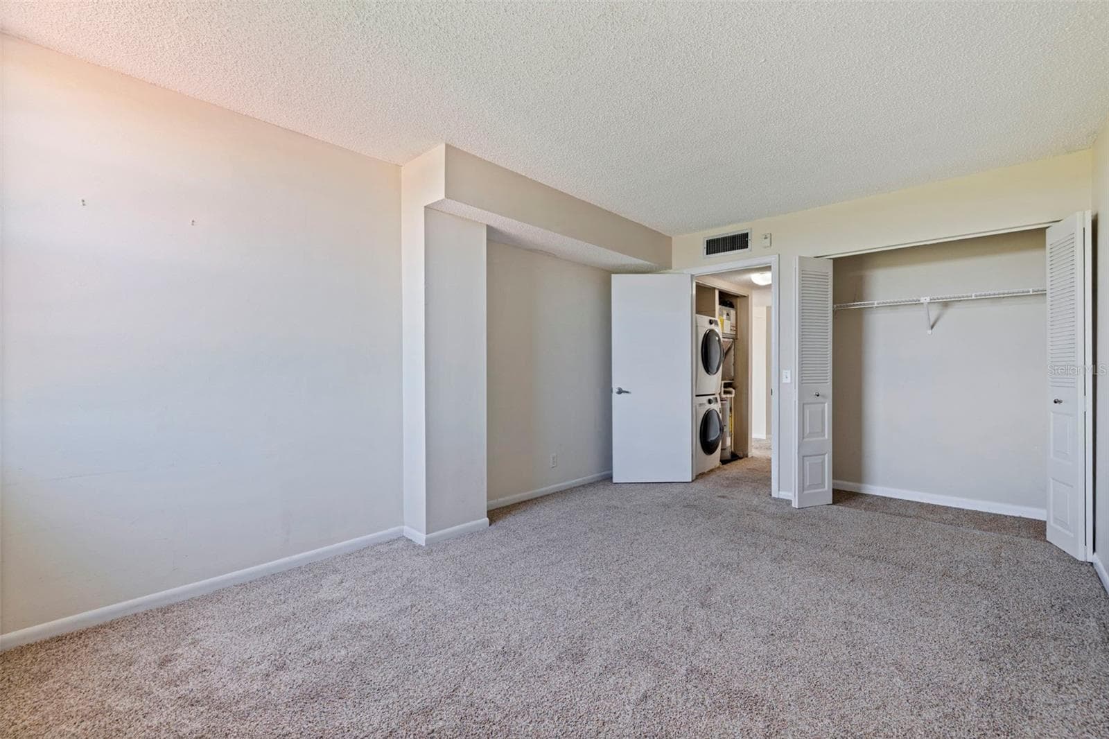 Condominium at 6210 SUN BLVD #408, ST PETERSBURG, photo 17 of 21