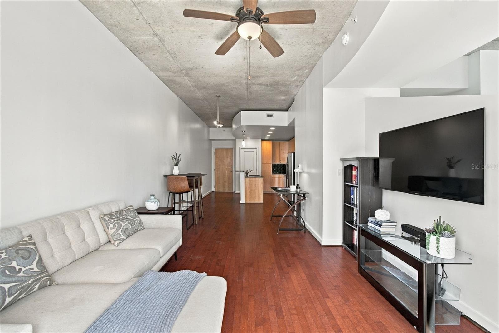 Condominium at 777 N ASHLEY DR #1704, TAMPA, photo 9 of 77