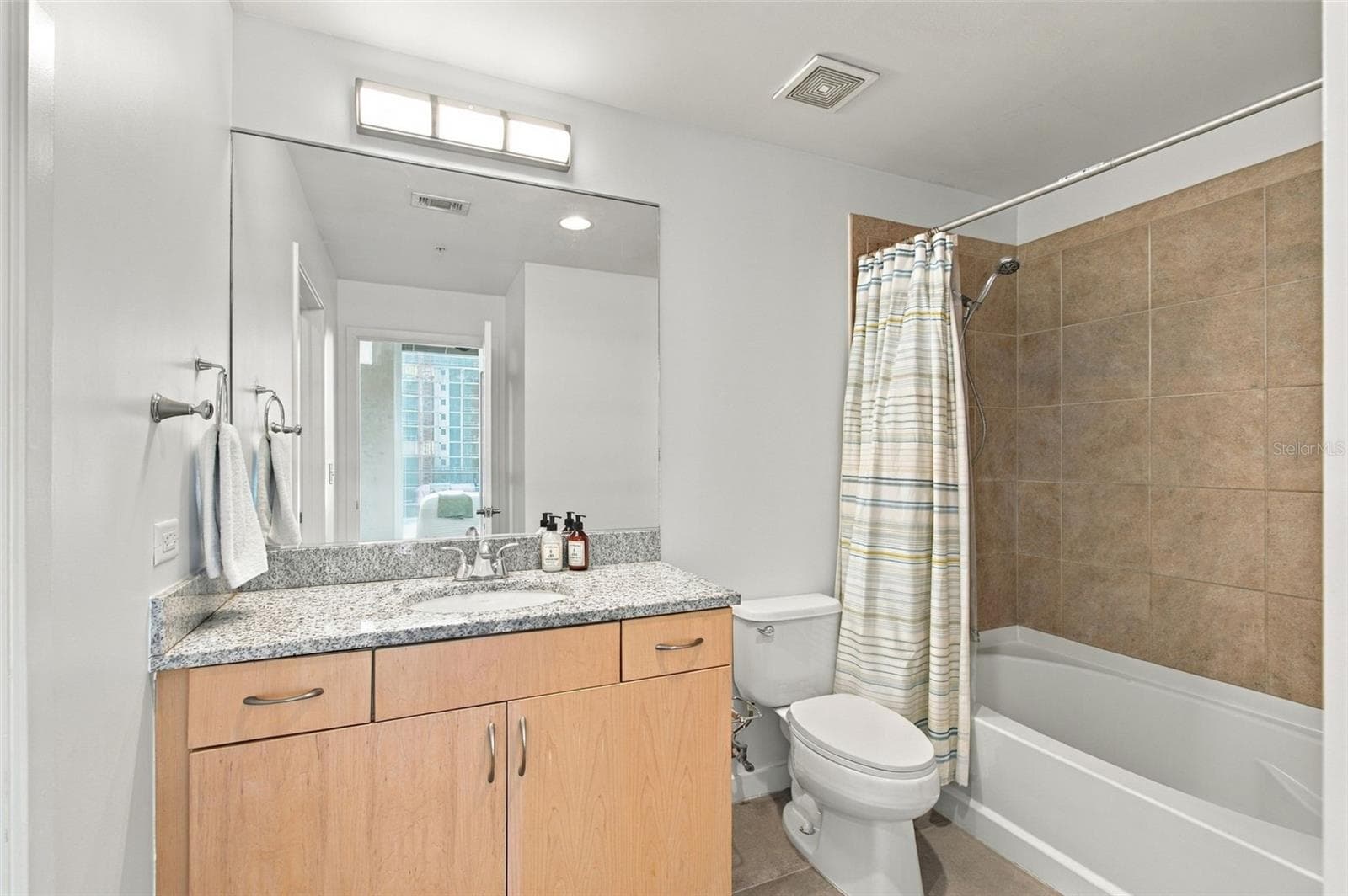 Condominium at 777 N ASHLEY DR #1704, TAMPA, photo 23 of 77