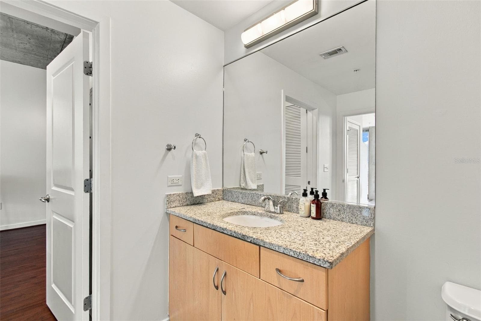 Condominium at 777 N ASHLEY DR #1704, TAMPA, photo 24 of 77