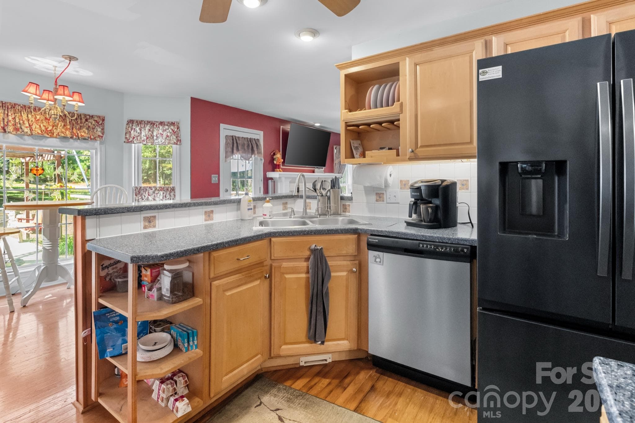 Single Family Residence at 1172 Deer Run Road, Chester, photo 14 of 47
