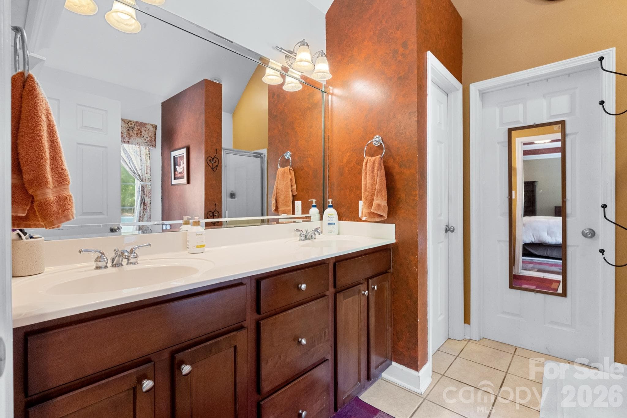 Single Family Residence at 1172 Deer Run Road, Chester, photo 25 of 47