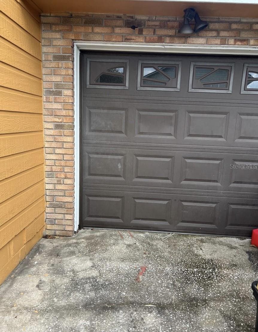Single Family Residence at 7858 BROCKWOOD CIR, ORLANDO, photo 2 of 25