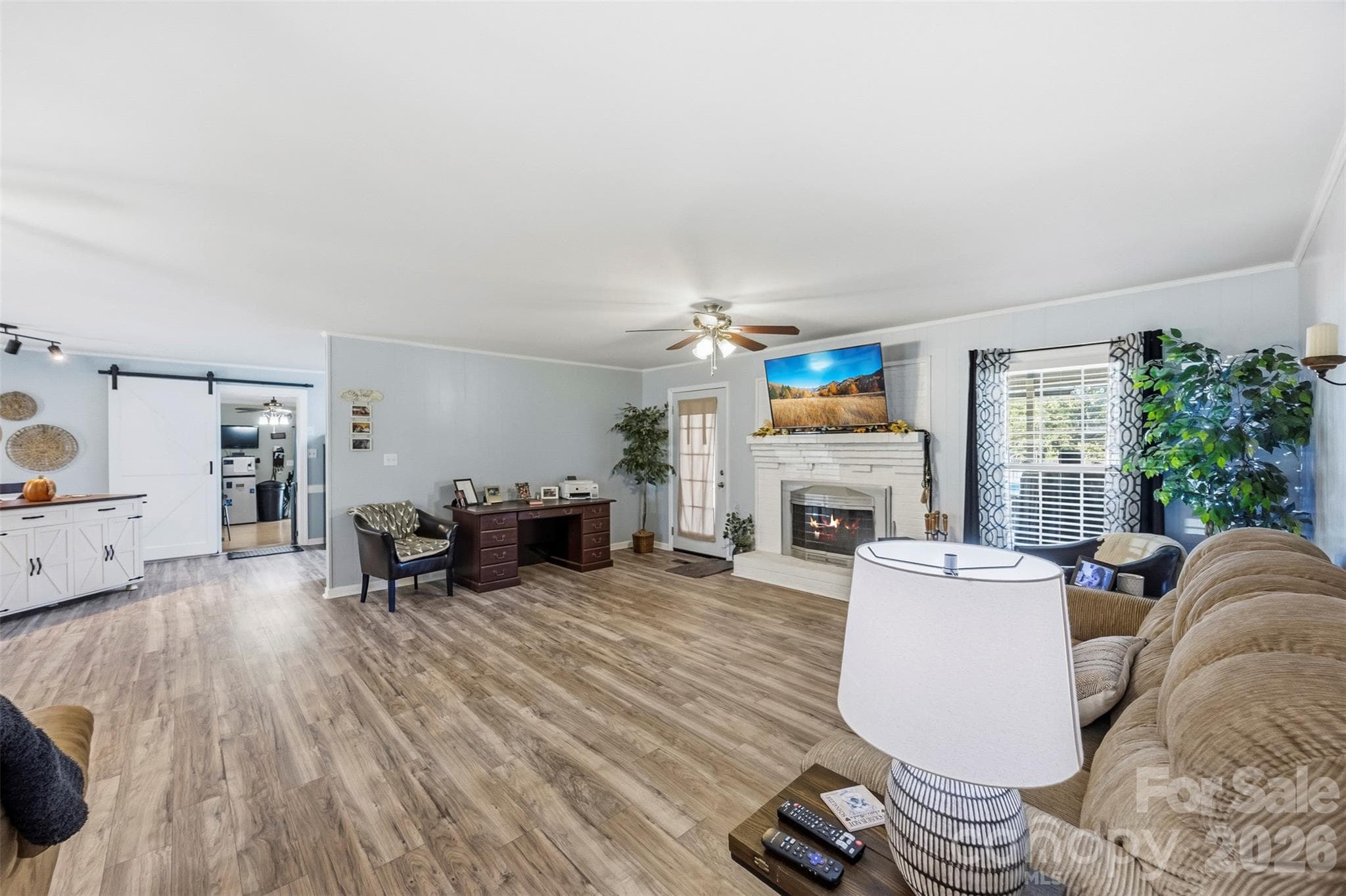 Single Family Residence at 106 White Plains Drive, Kings Mountain, photo 7 of 45