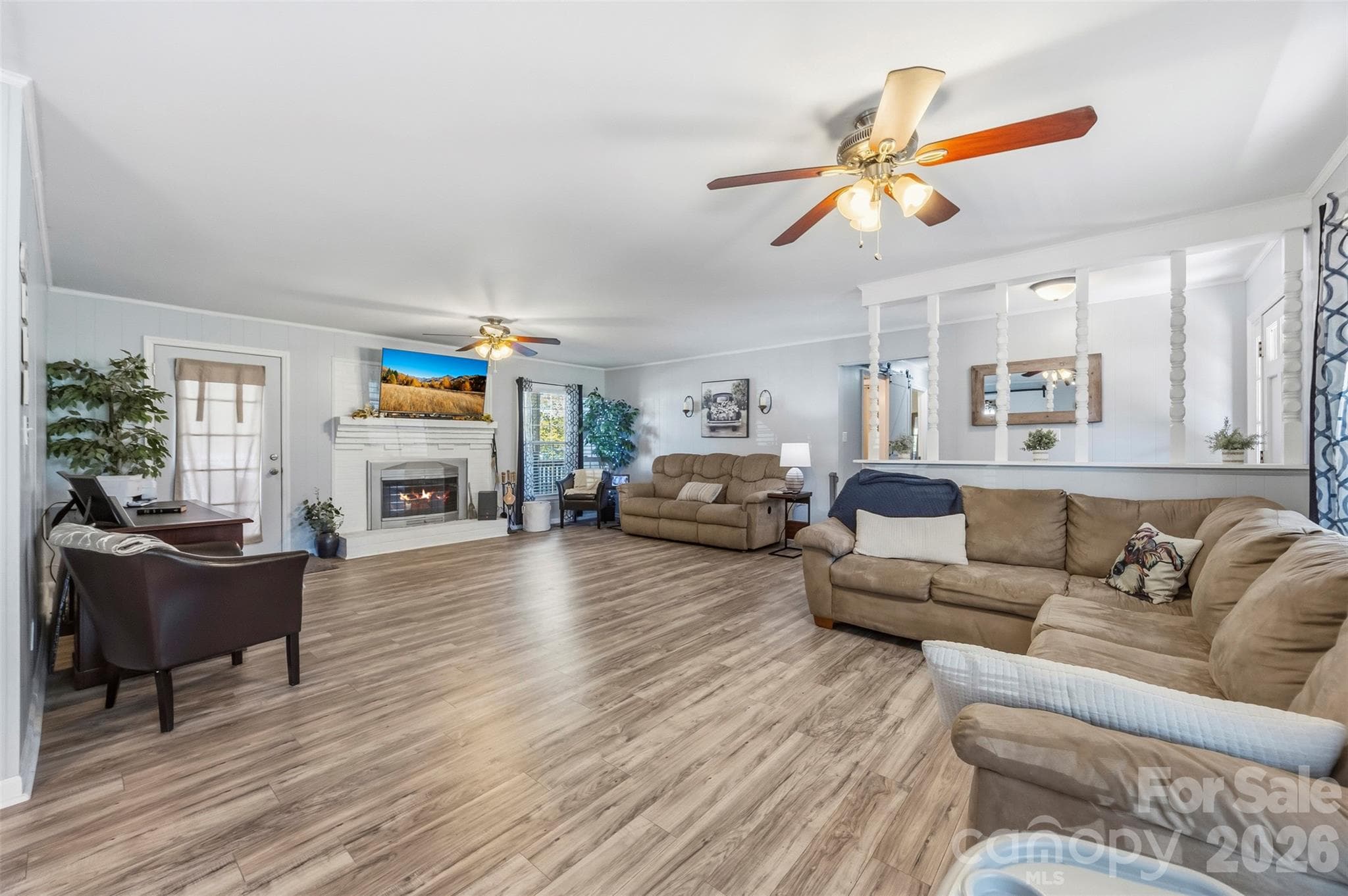 Single Family Residence at 106 White Plains Drive, Kings Mountain, photo 9 of 45