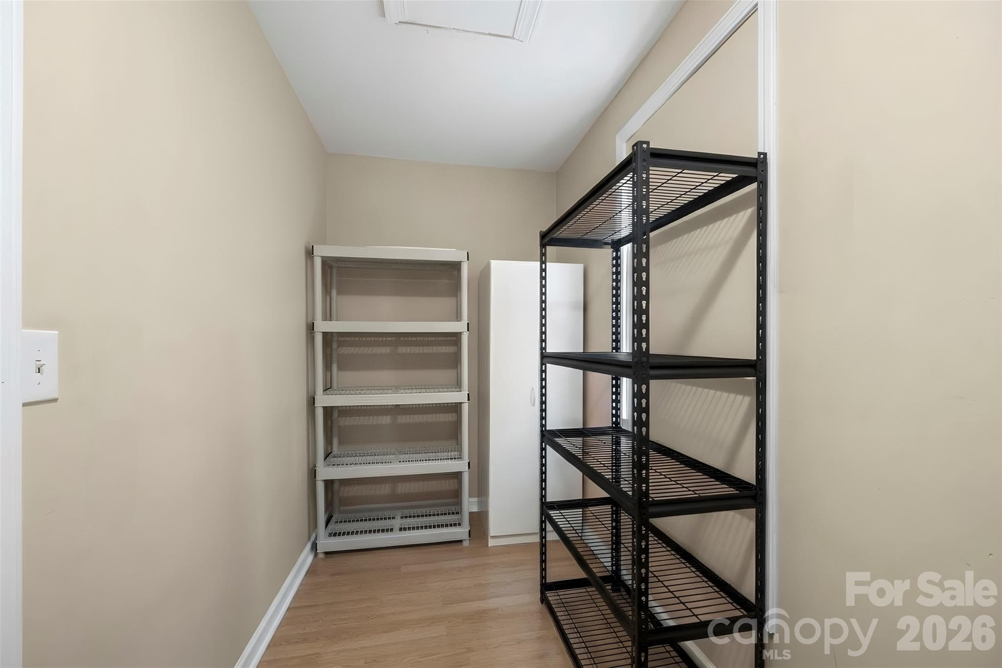 Single Family Residence at 106 White Plains Drive, Kings Mountain, photo 20 of 45