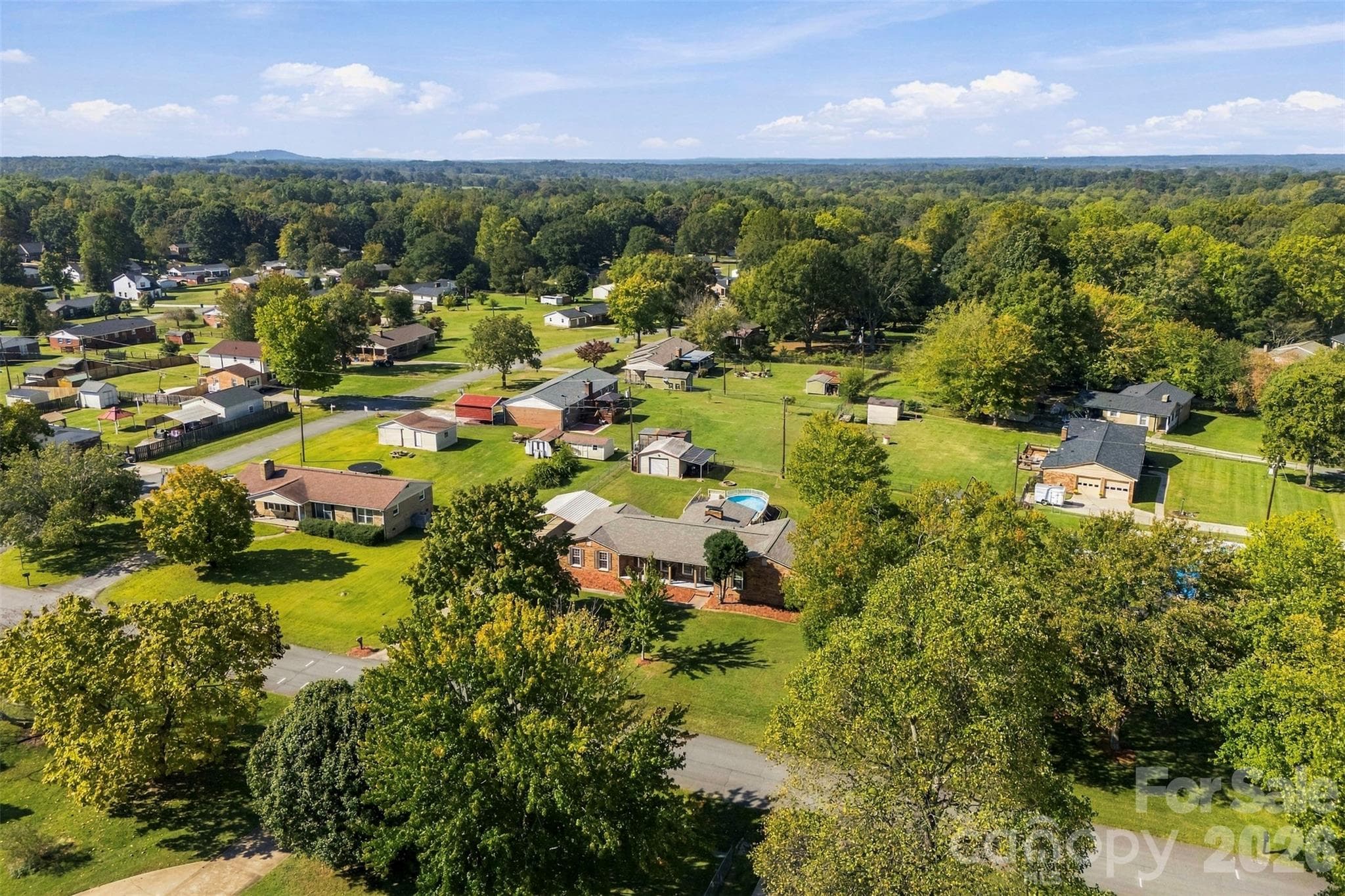 Single Family Residence at 106 White Plains Drive, Kings Mountain, photo 41 of 45