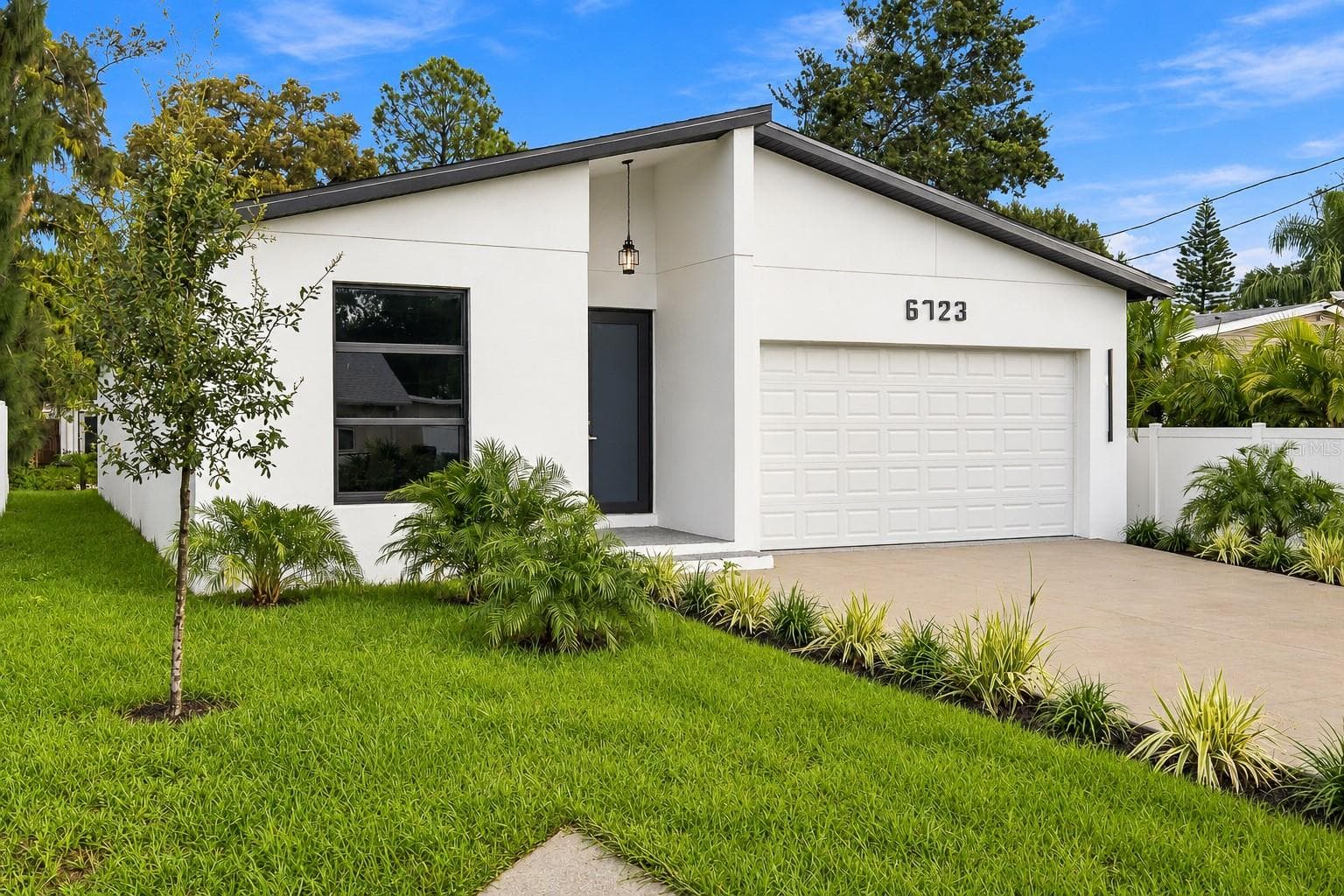 Single Family Residence at 6723 68TH AVE N, PINELLAS PARK, photo 2 of 39