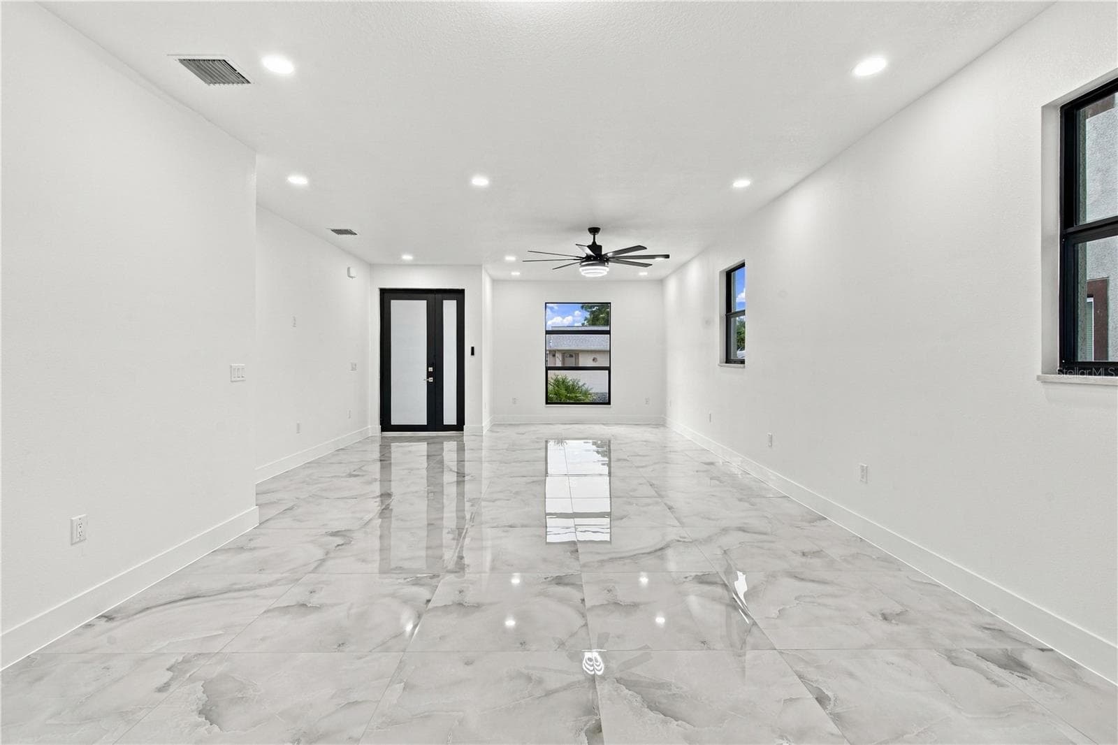 Single Family Residence at 6723 68TH AVE N, PINELLAS PARK, photo 13 of 39