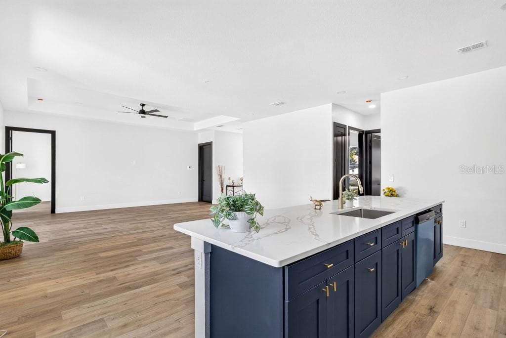 Single Family Residence at 7812 N MULBERRY ST, TAMPA, photo 15 of 34