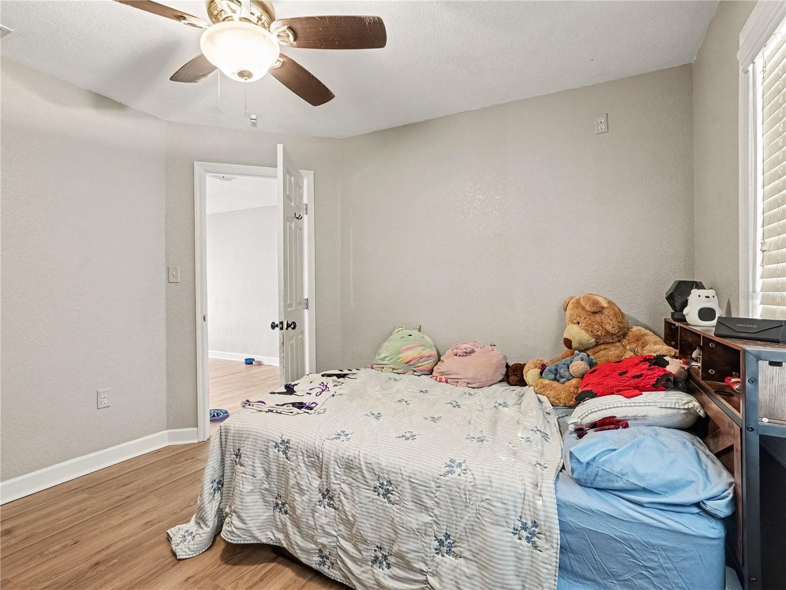 Single Family Residence at 9001 SCALES RD, LAKELAND, photo 15 of 30