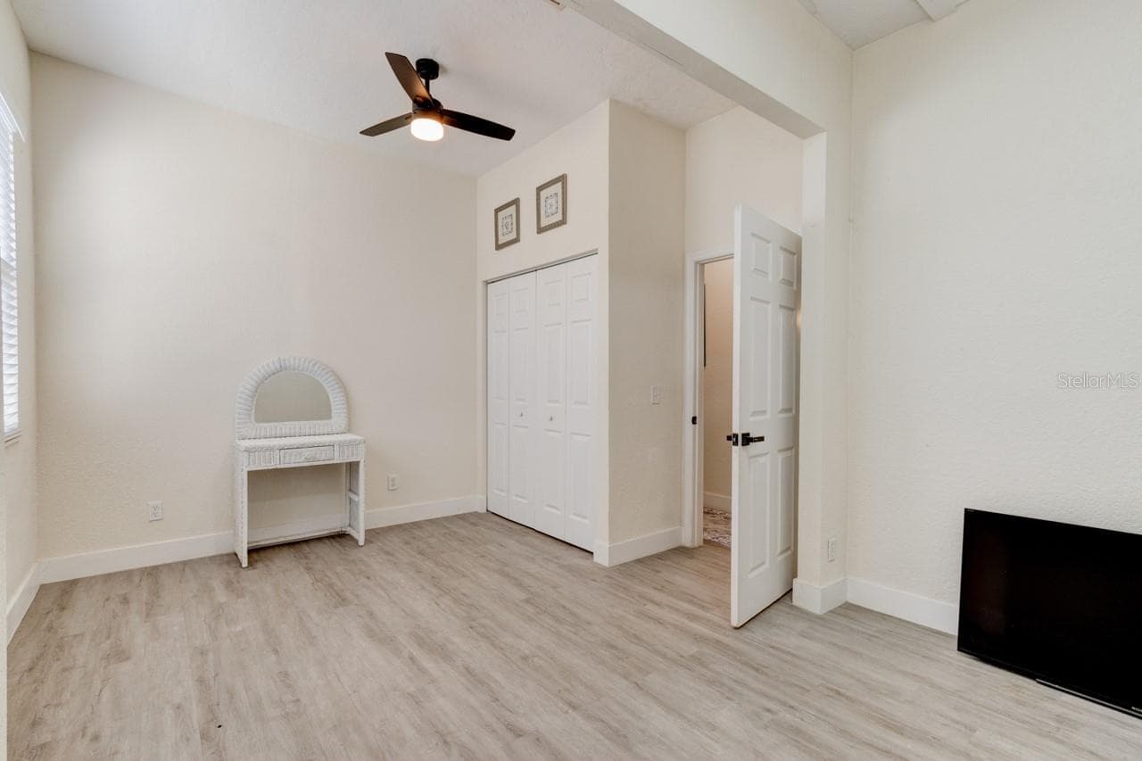 Single Family Residence at 110 S HOLLYWOOD AVE, DAYTONA BEACH, photo 18 of 28