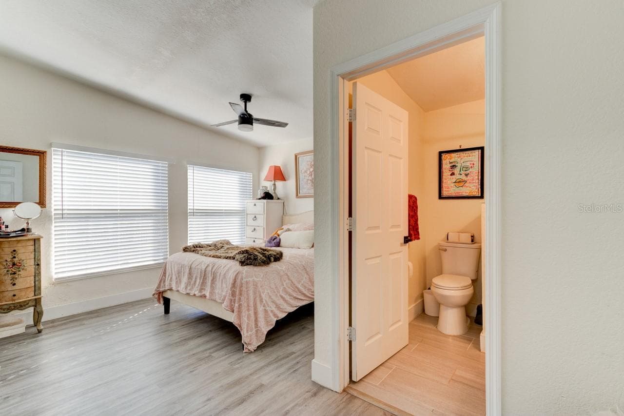 Single Family Residence at 110 S HOLLYWOOD AVE, DAYTONA BEACH, photo 22 of 28