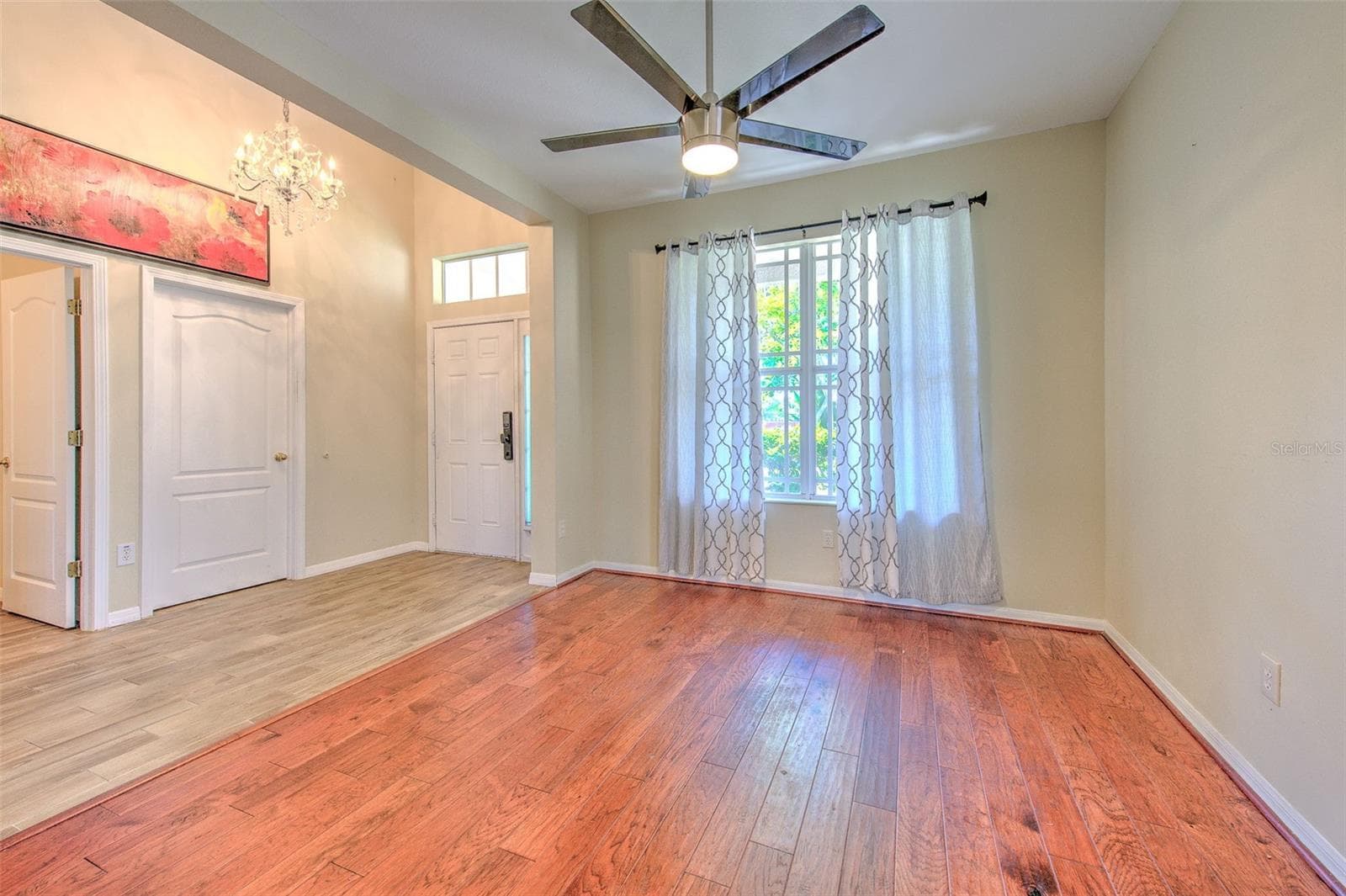 Single Family Residence at 8804 SANDY PLAINS DR, RIVERVIEW, photo 13 of 45