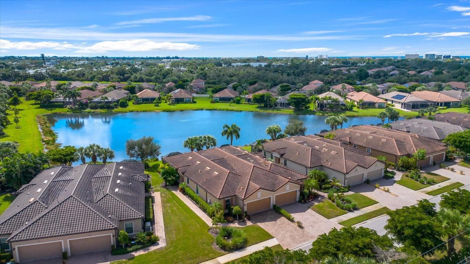 Single Family Residence at 8227 VARENNA DR, SARASOTA, photo 31 of 47