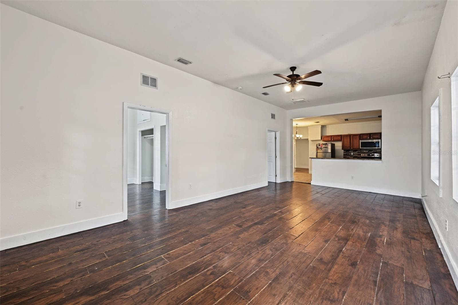 Single Family Residence at 1301 E 18TH AVE, TAMPA, photo 6 of 28