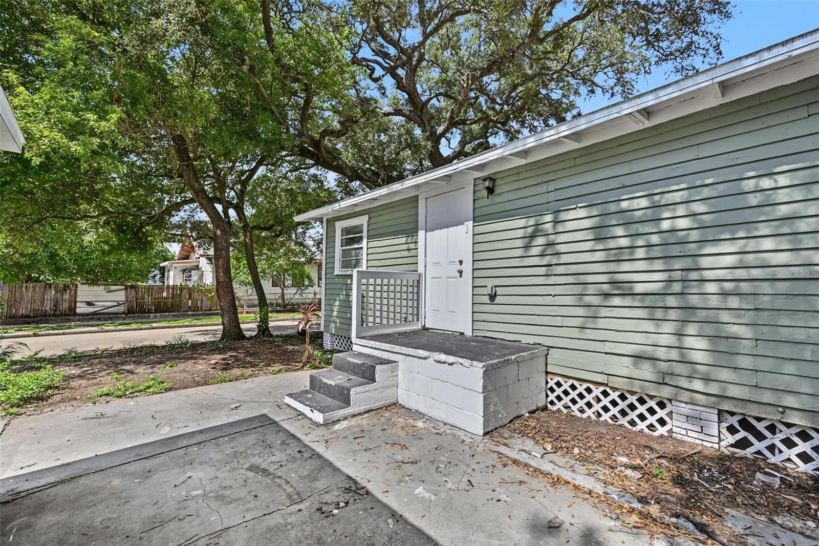 Single Family Residence at 1301 E 18TH AVE, TAMPA, photo 16 of 28