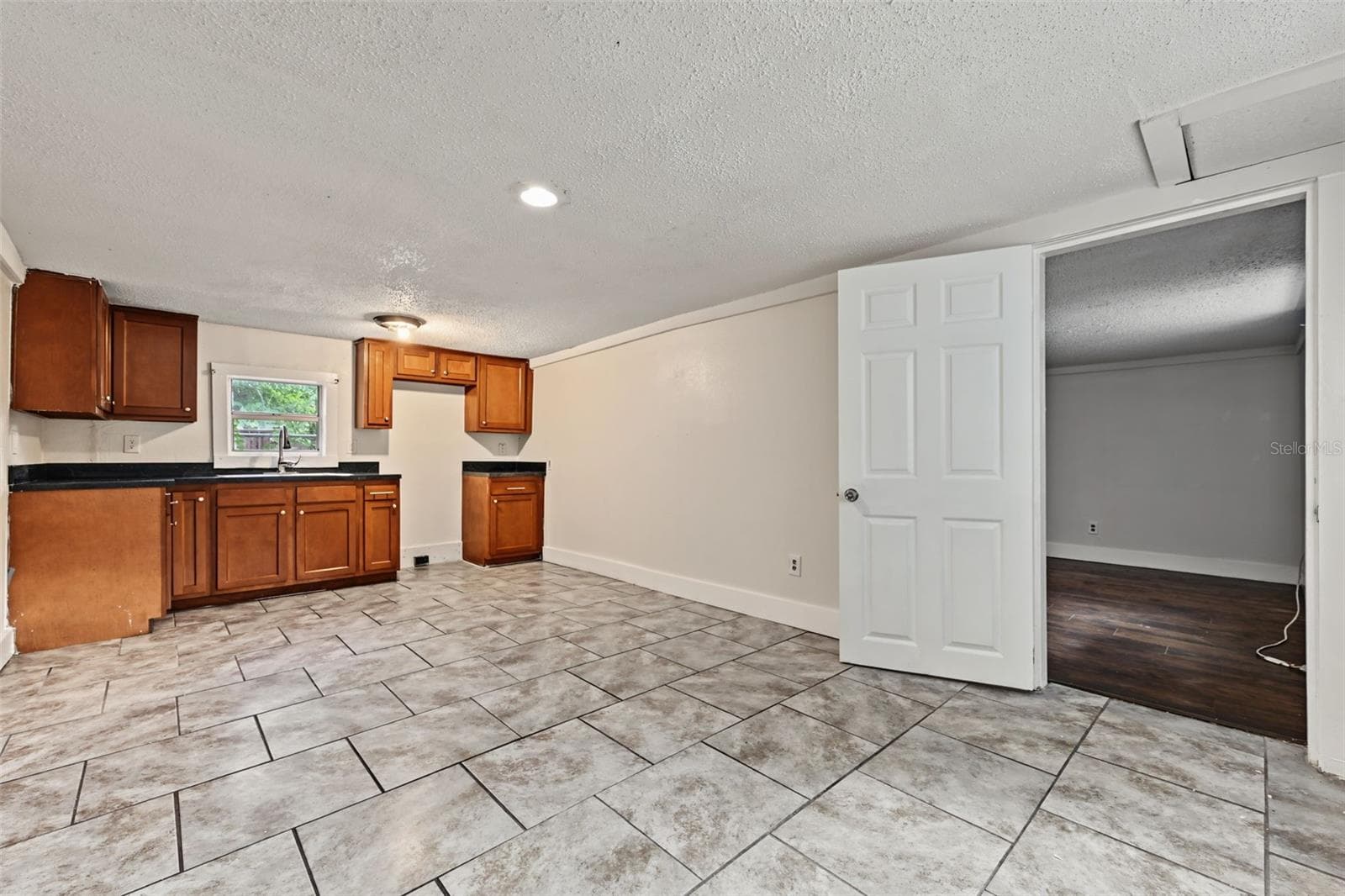 Single Family Residence at 1301 E 18TH AVE, TAMPA, photo 23 of 28