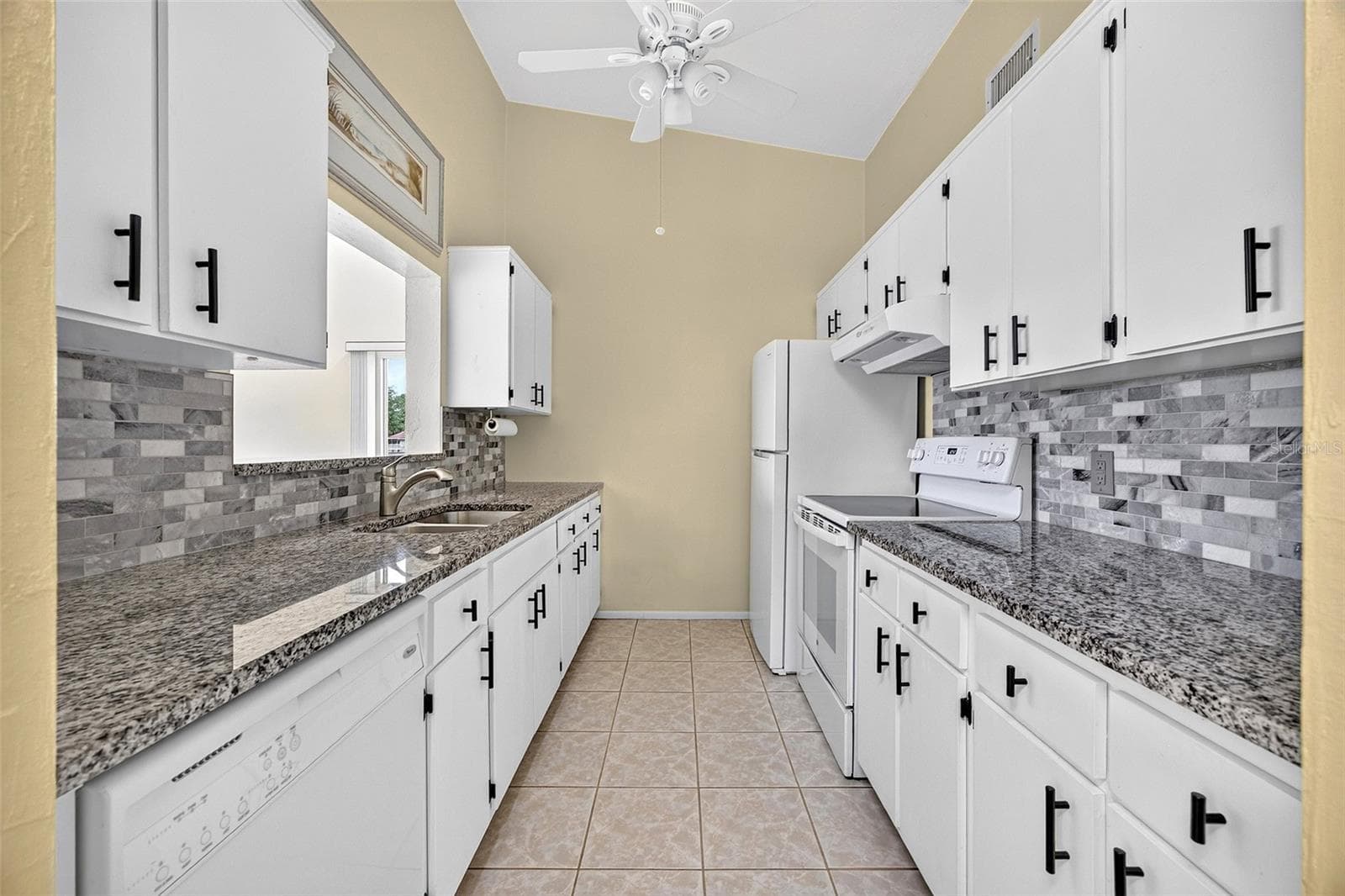 Condominium at 726 WHITE PINE TREE RD #84, VENICE, photo 13 of 28