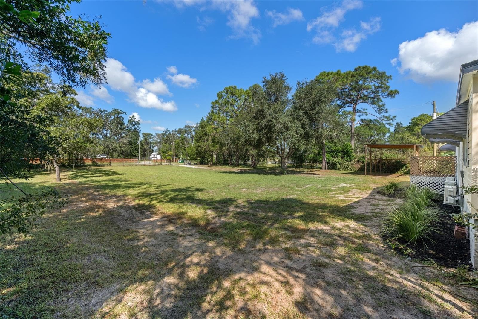 Manufactured Home at 18446 EDGEWOOD DR, SPRING HILL, photo 50 of 76