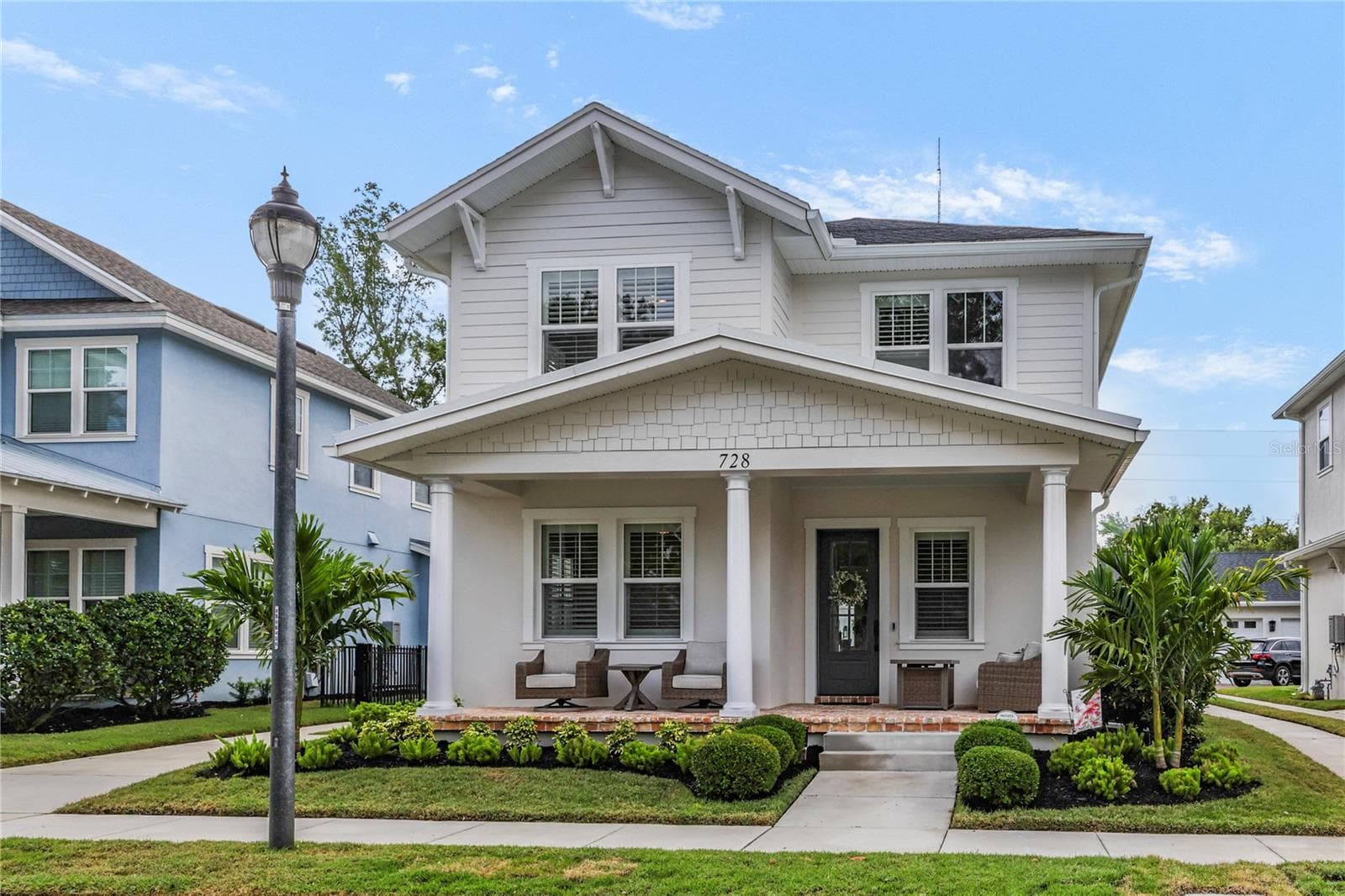 728 GARDEN WEST TER