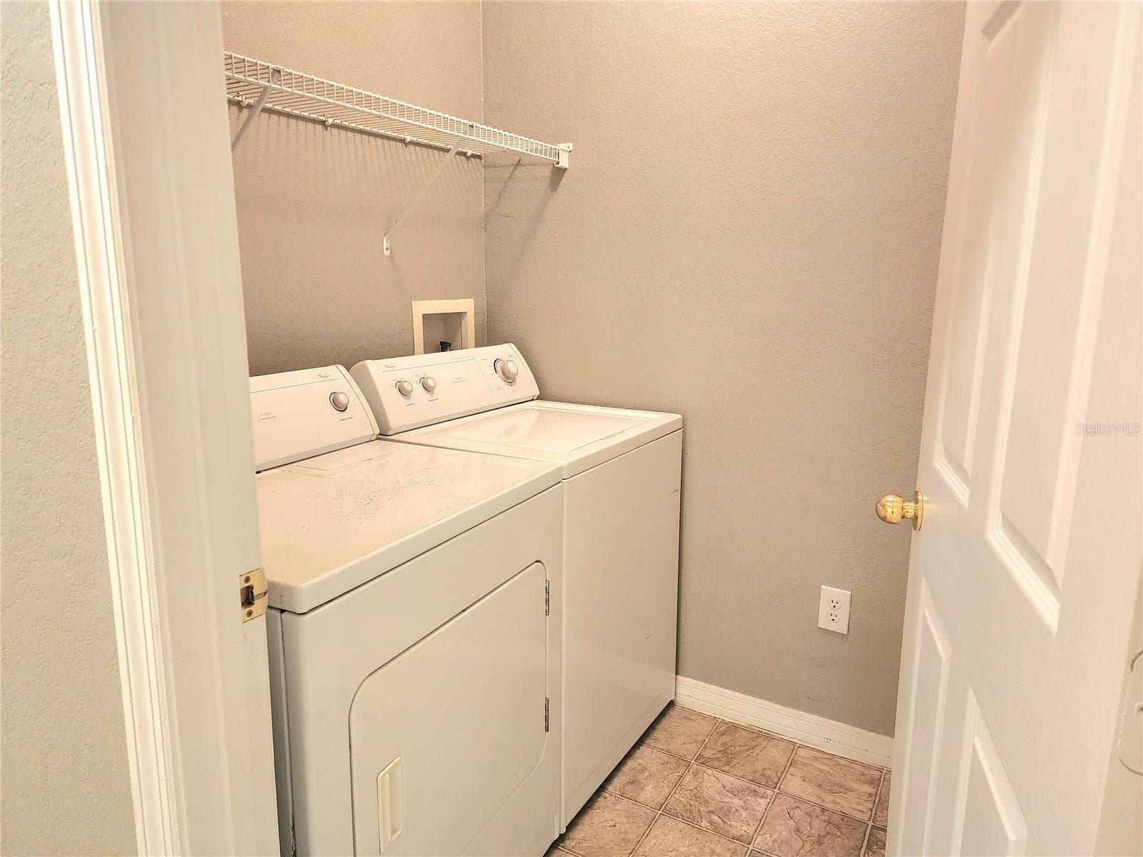 Condominium at 3621 CONROY RD #726, ORLANDO, photo 8 of 47