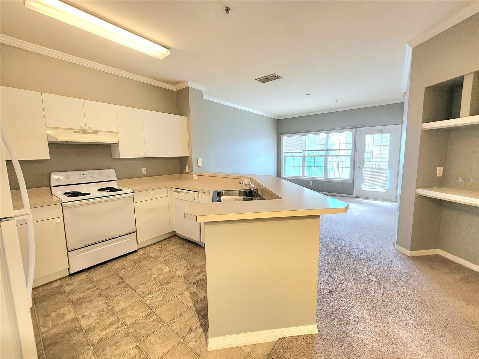 Condominium at 3621 CONROY RD #726, ORLANDO, photo 14 of 47