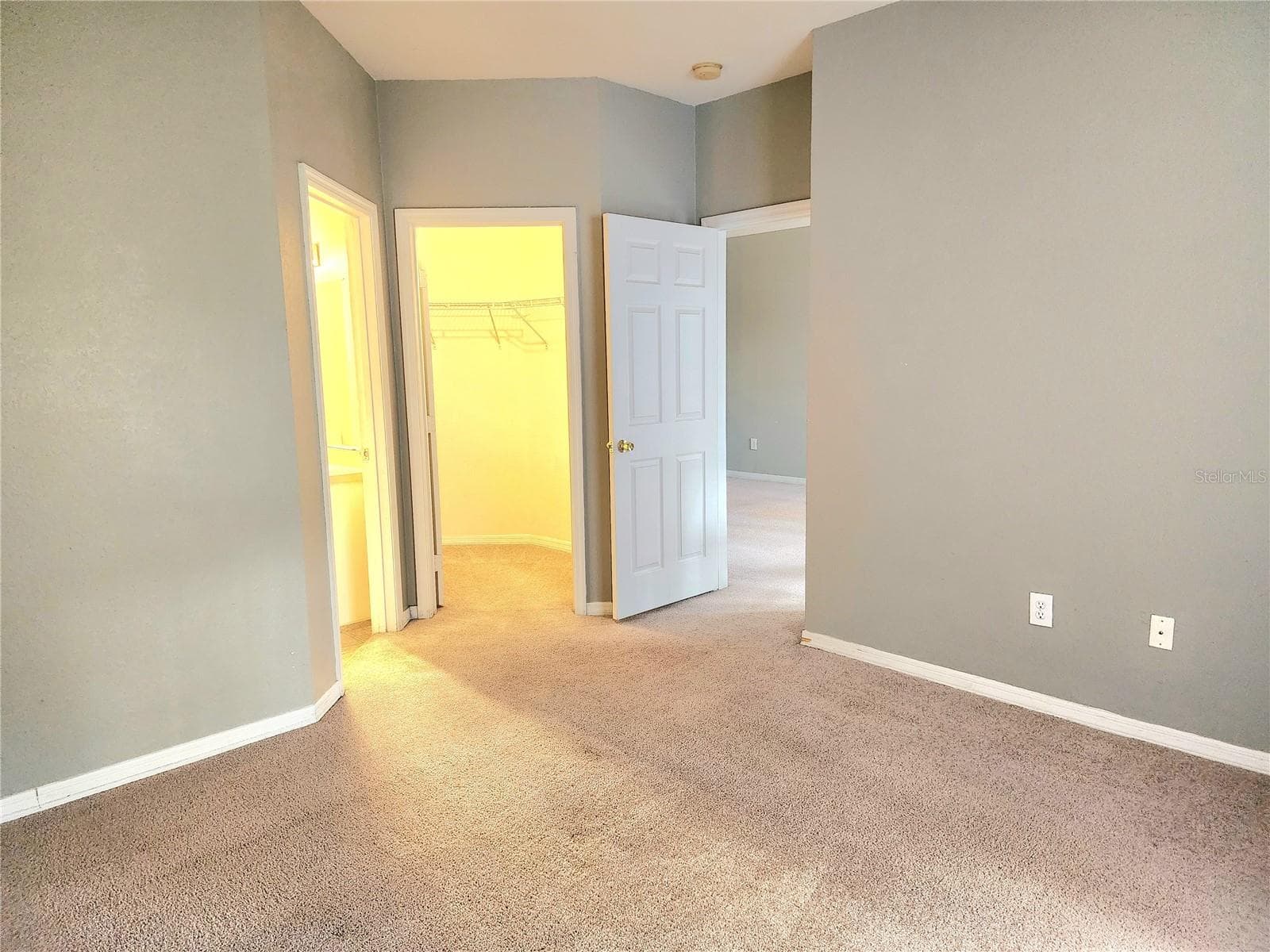Condominium at 3621 CONROY RD #726, ORLANDO, photo 21 of 47