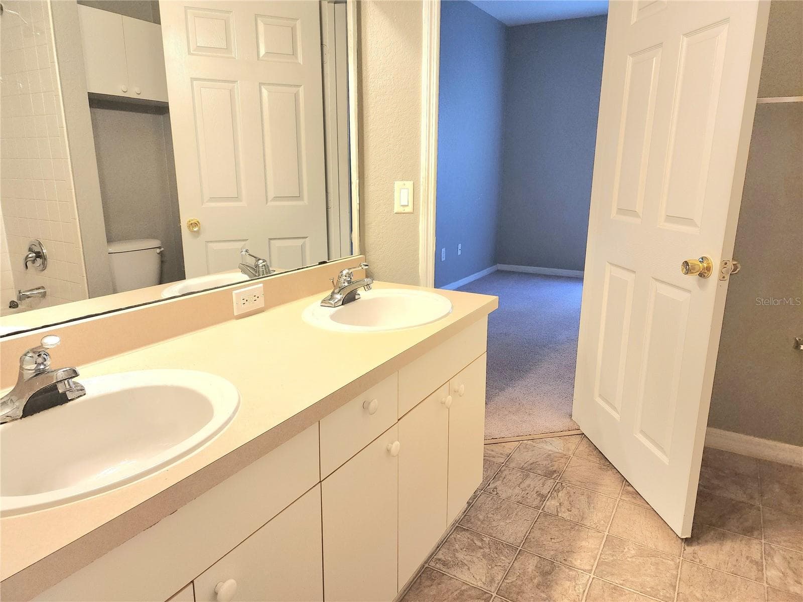 Condominium at 3621 CONROY RD #726, ORLANDO, photo 24 of 47