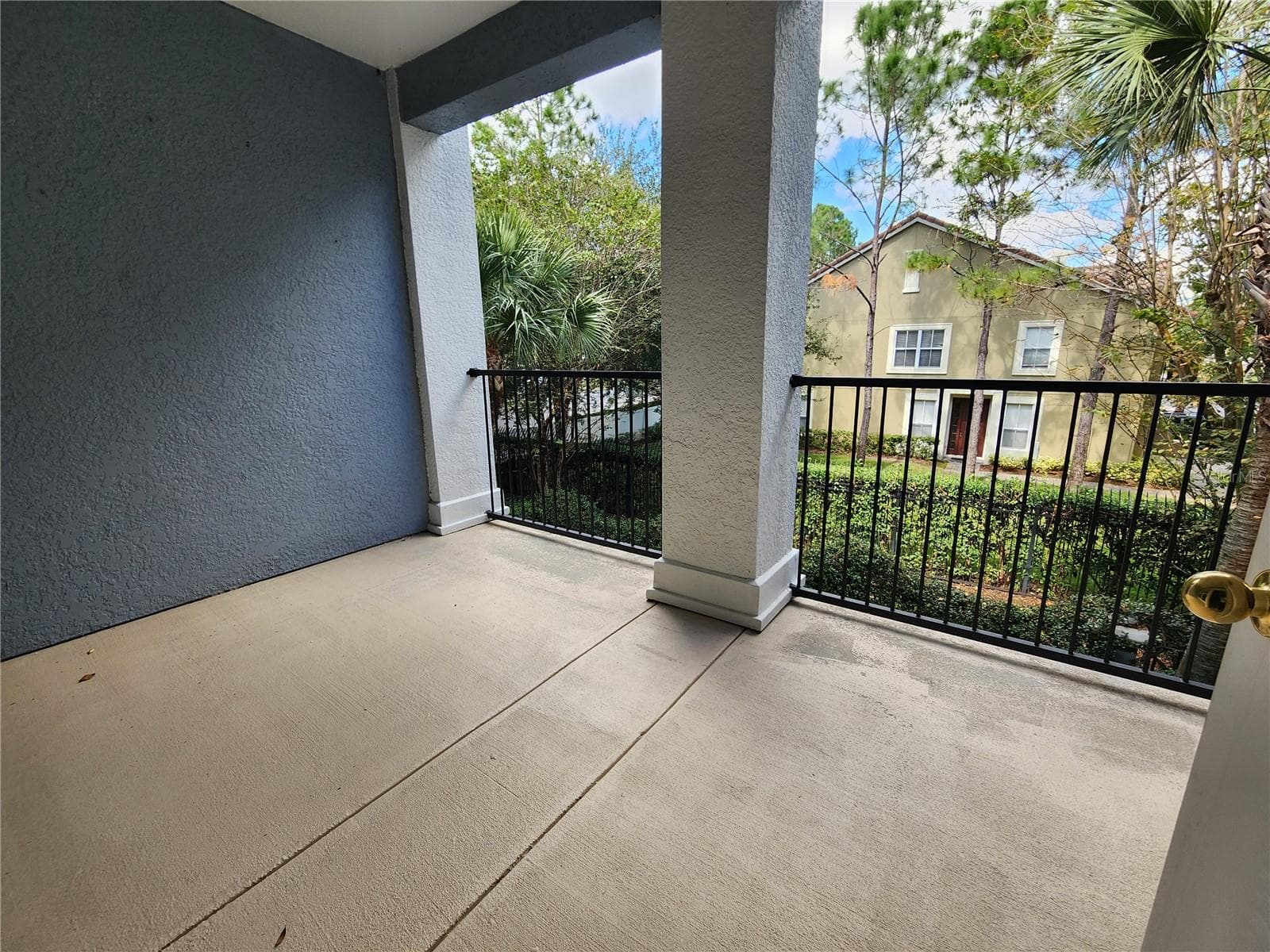 Condominium at 3621 CONROY RD #726, ORLANDO, photo 26 of 47
