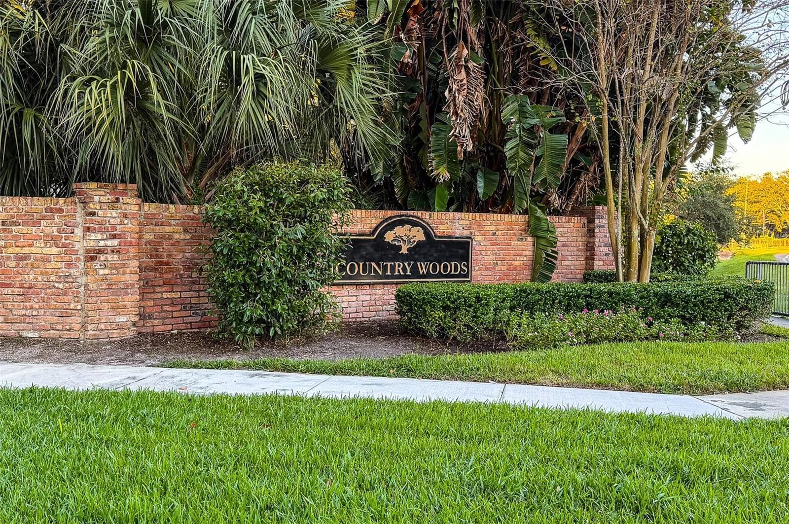 Single Family Residence at 2665 BEAGLE PATH WAY, PALM HARBOR, photo 2 of 100