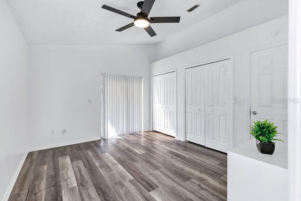 Single Family Residence at 7422 HOLLOW RIDGE CIR, ORLANDO, photo 10 of 27