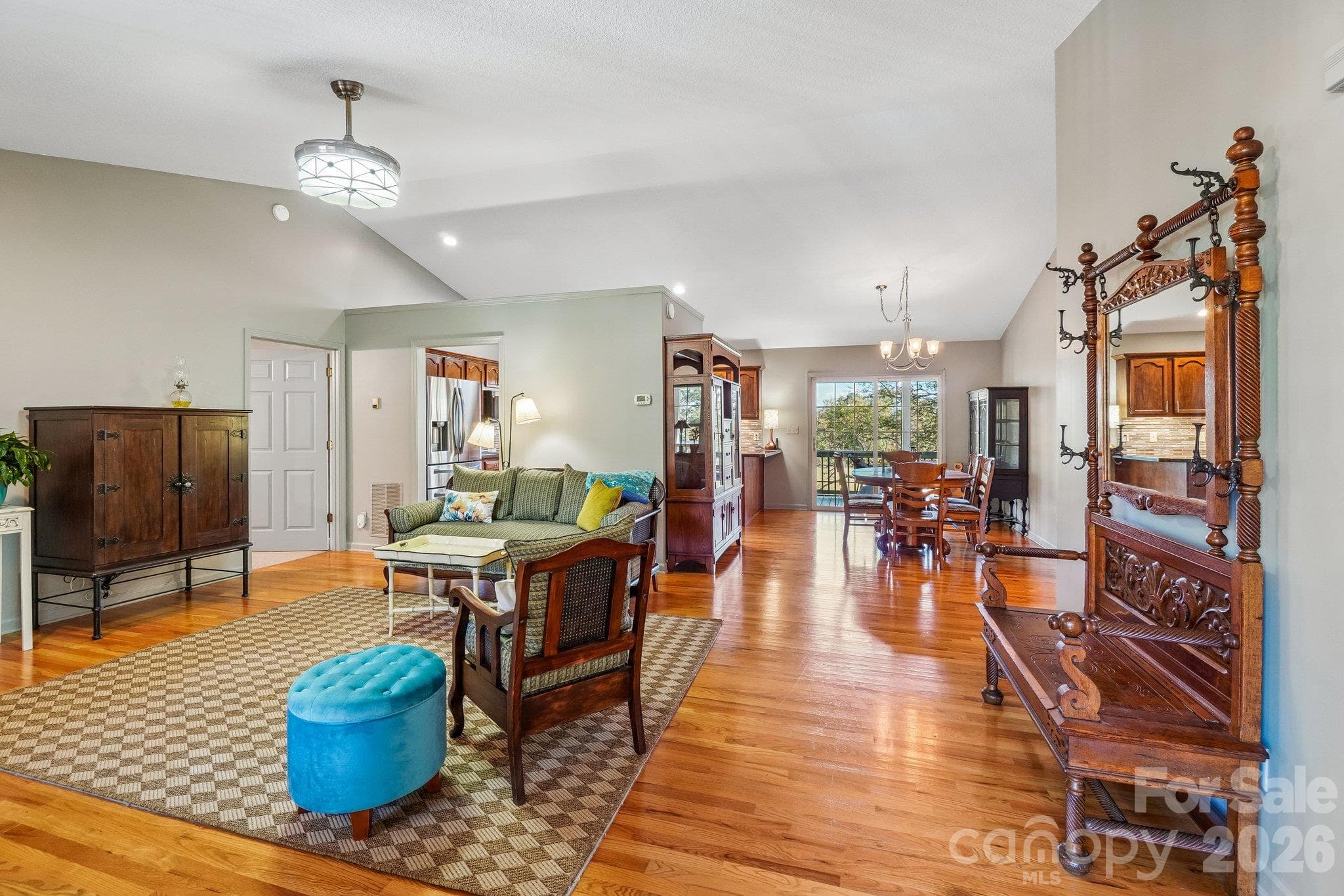 Living Room - 499 Flint Hill Road, Alexander