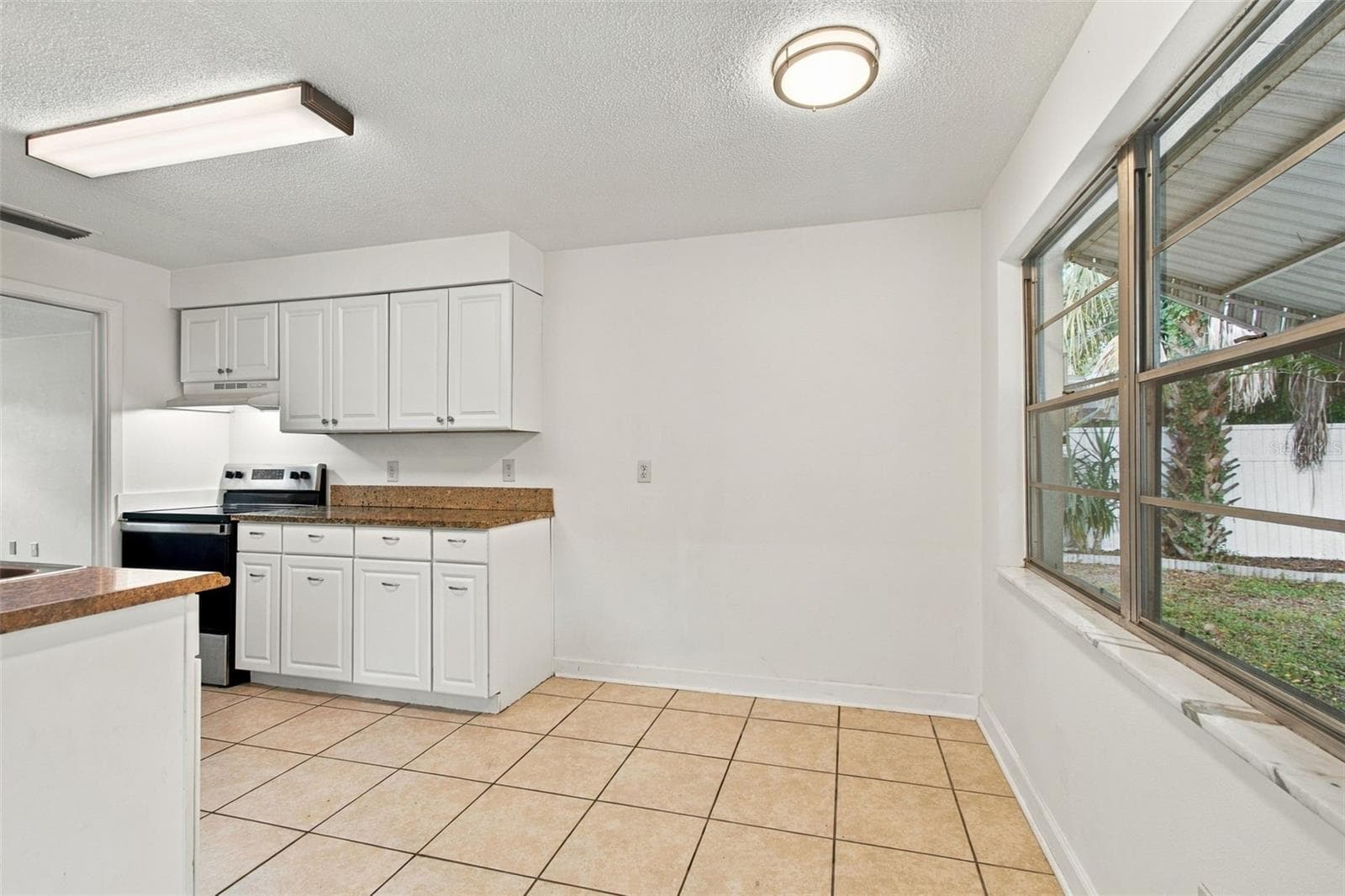 Single Family Residence at 1145 CHARLES ST, CLEARWATER, photo 13 of 44