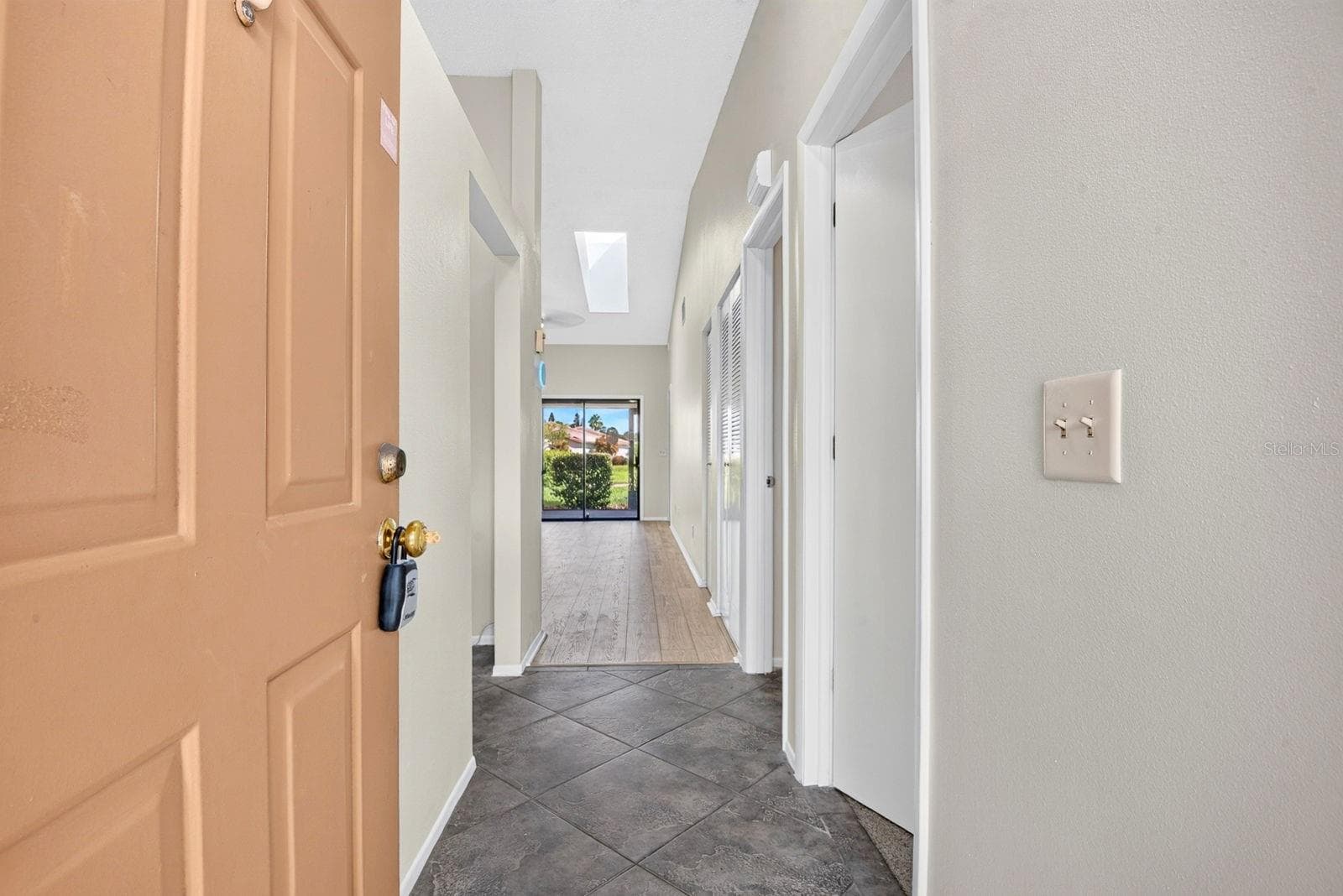 Entry - 2930 64TH ST W #130, BRADENTON