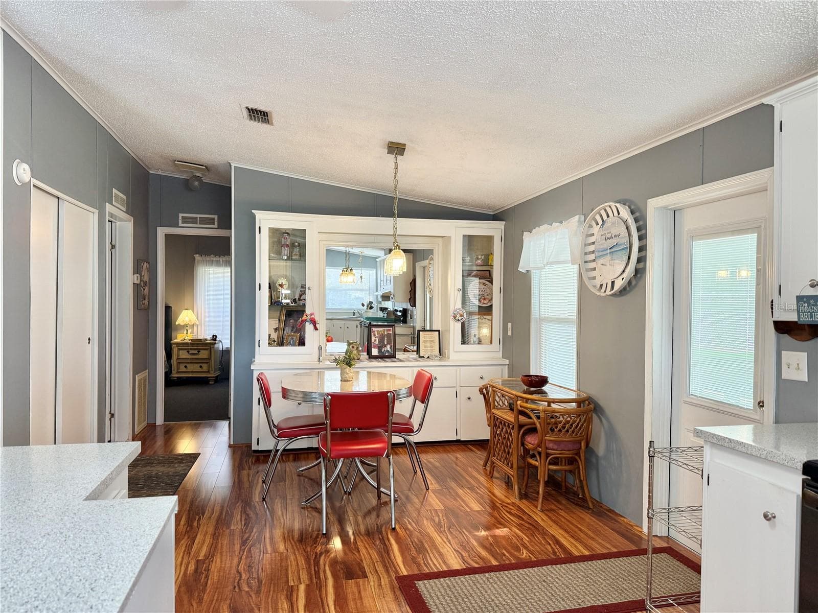 Dining Area - 37631 CAMPO AVENUE, ZEPHYRHILLS