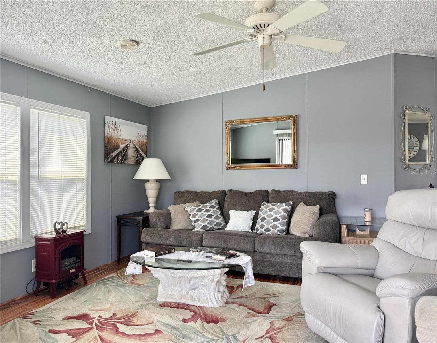 Living Area - 37631 CAMPO AVENUE, ZEPHYRHILLS