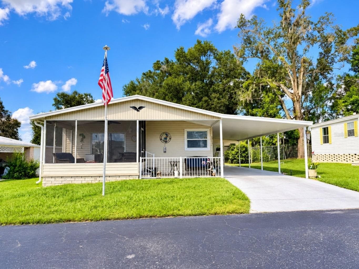 Exterior Front View - 37631 CAMPO AVENUE, ZEPHYRHILLS