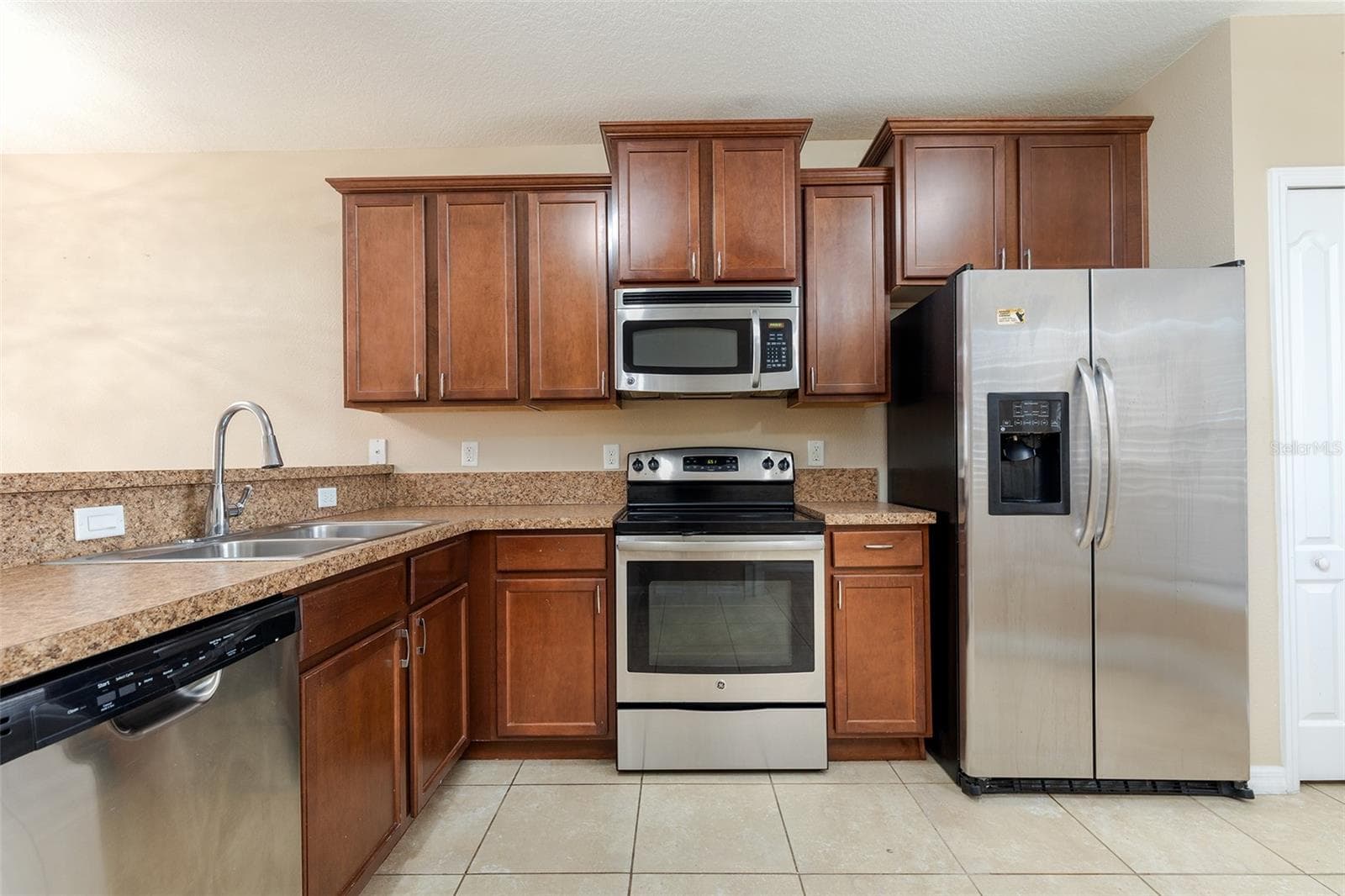 Kitchen - 1131 TRILLIUM PARK LN, SANFORD