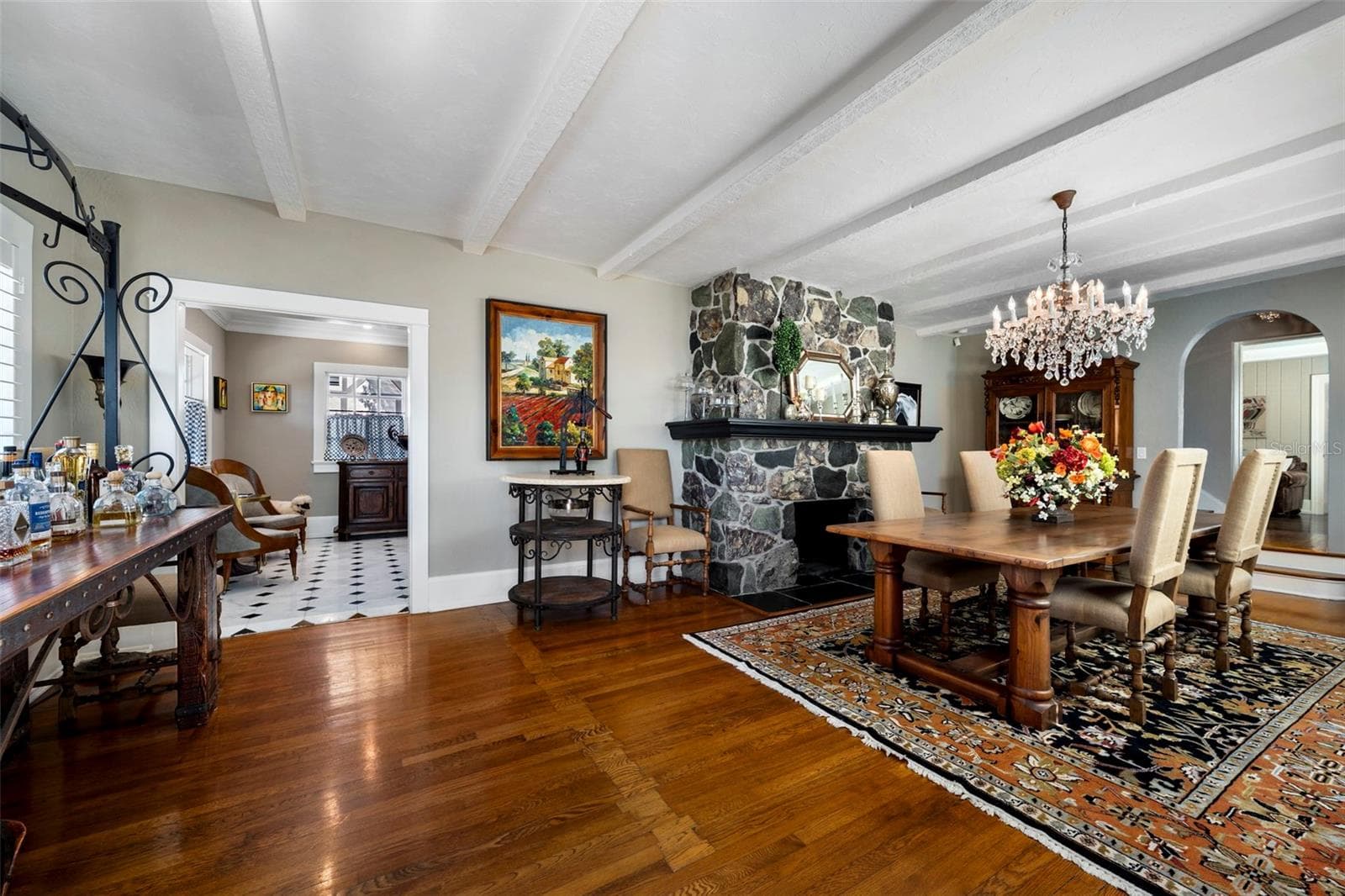 Single Family Residence at 1829 BOUGAINVILLEA ST, SARASOTA, photo 12 of 73