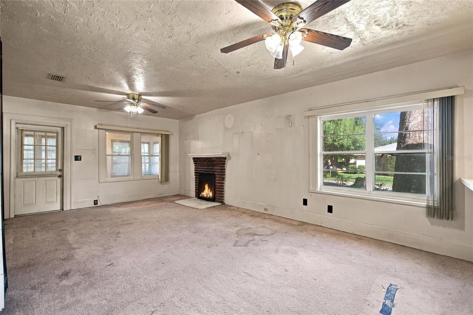 Single Family Residence at 703 36TH ST W, BRADENTON, photo 10 of 42