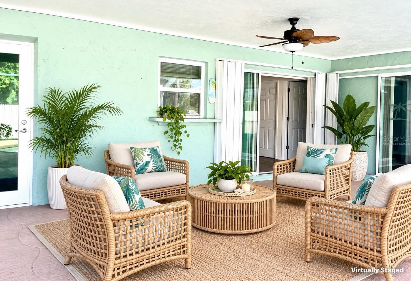 Virtually Staged - 582 AZALEA DR NW, PORT CHARLOTTE