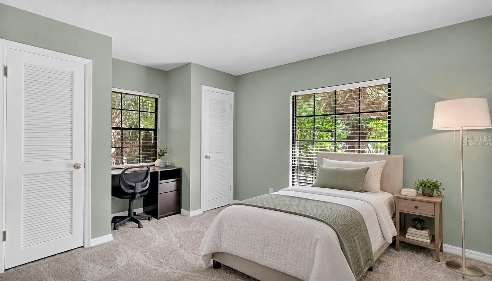 Virtually Staged - 432 BURNT TREE LN, APOPKA