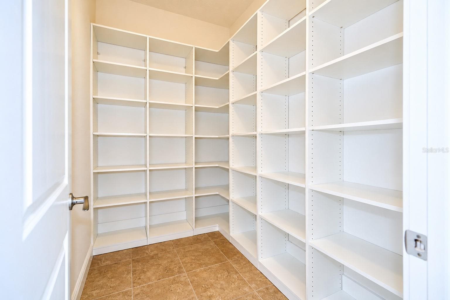 Single Family Residence at 17538 BLACK RAIL ST, WINDERMERE, photo 12 of 72